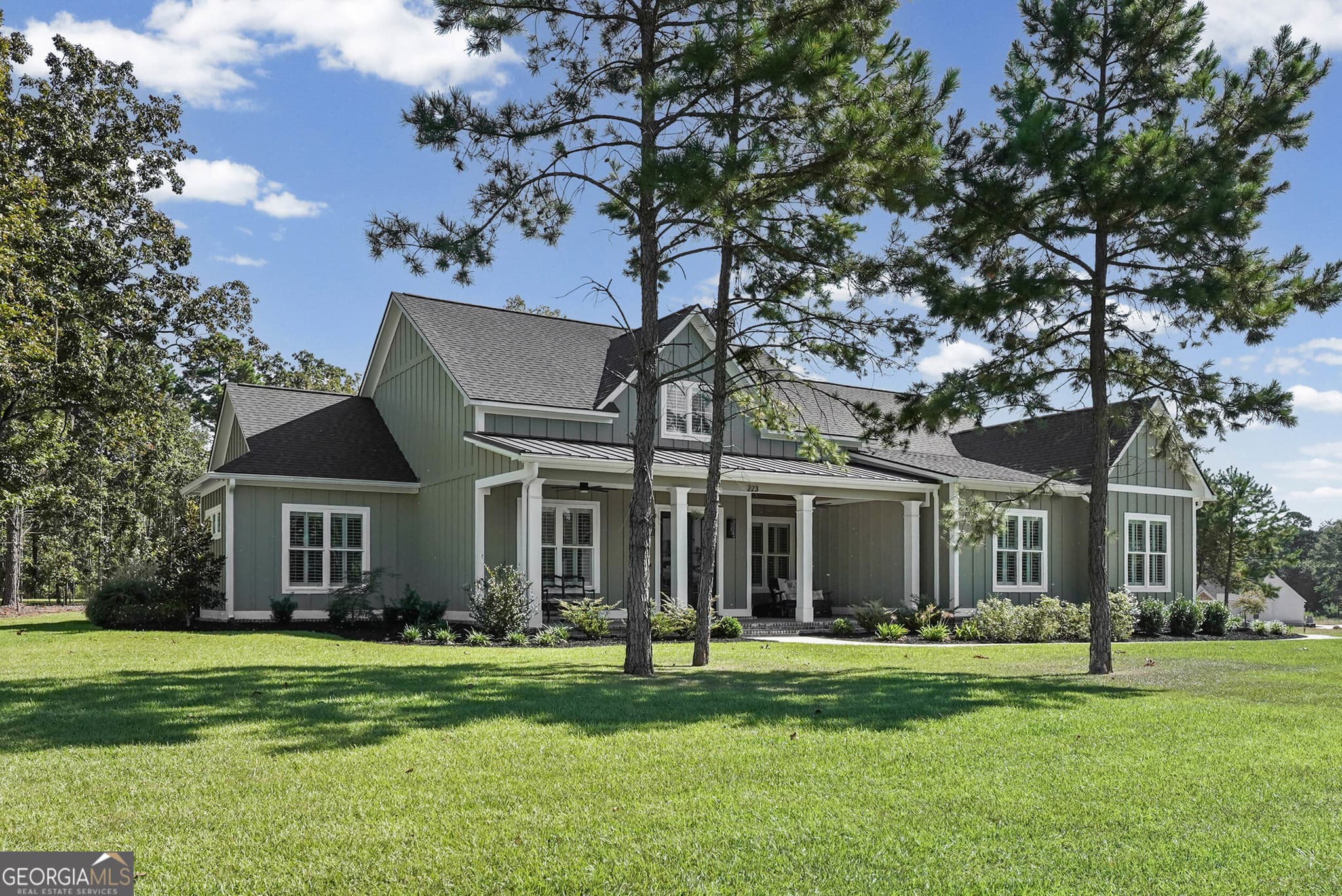 4 bedroom, 3.5 bathroom, 2,601 sq ft single family residence under contract at 223 Tupelo Drive, Leesburg, GA 31763 — photo 2