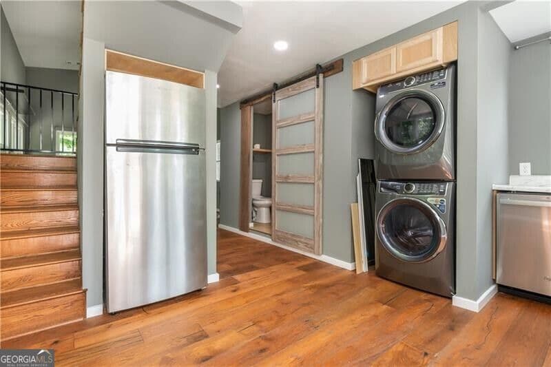 5 bedroom, 4 bathroom, 2,367 sq ft single family residence for sale at 1440 Kennesaw Due West Road, Kennesaw, GA 30152 — photo 6