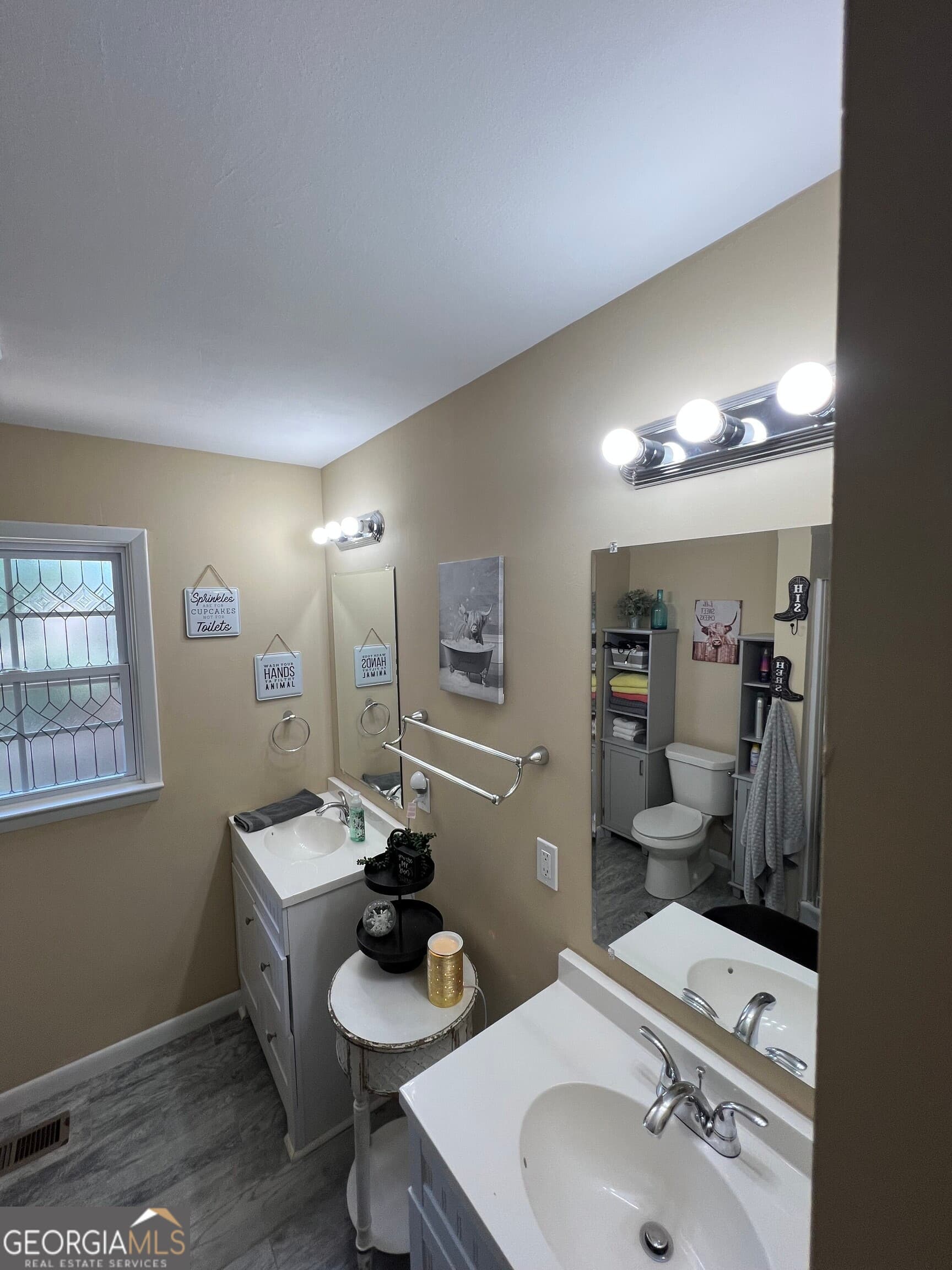 3 bedroom, 2 bathroom, 2,325 sq ft single family residence for sale at 310 Forest Hill Drive, Warner Robins, GA 31088 — photo 10