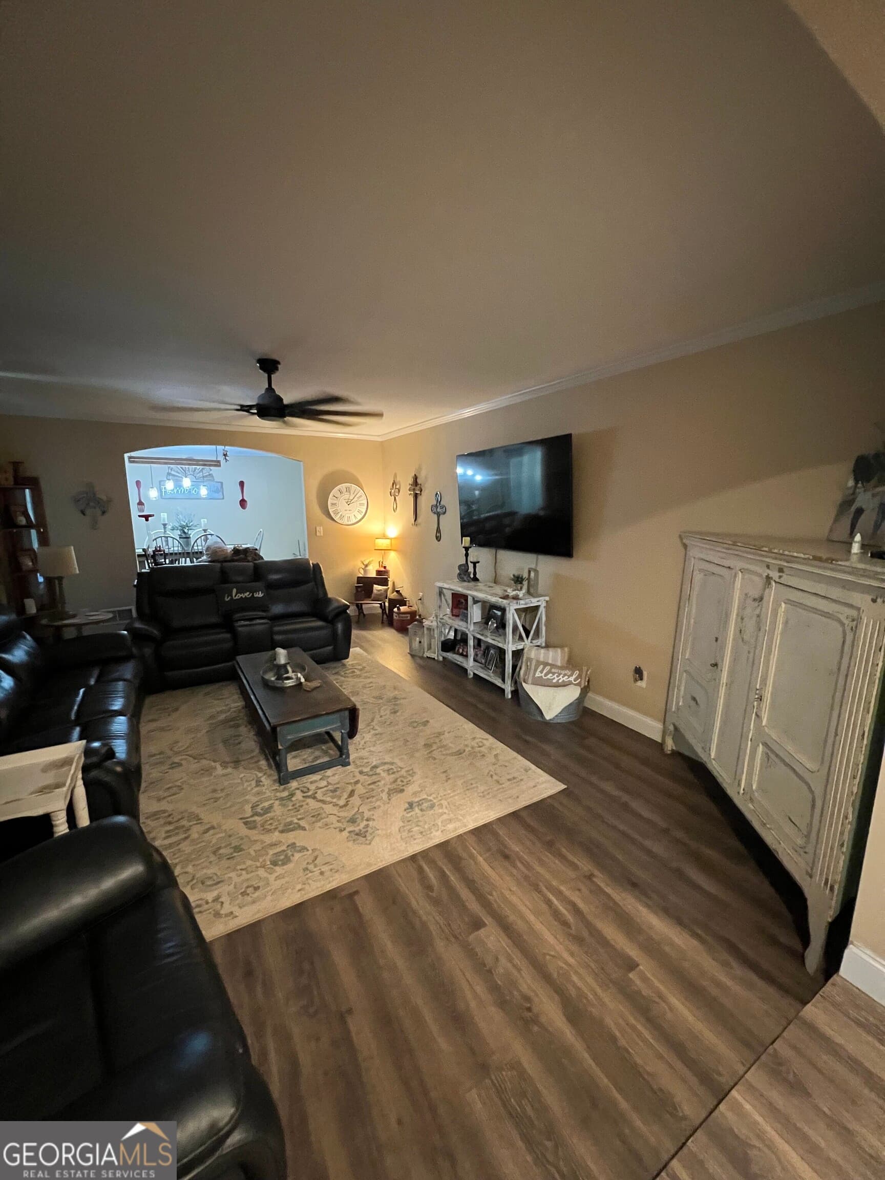 3 bedroom, 2 bathroom, 2,325 sq ft single family residence for sale at 310 Forest Hill Drive, Warner Robins, GA 31088 — photo 4