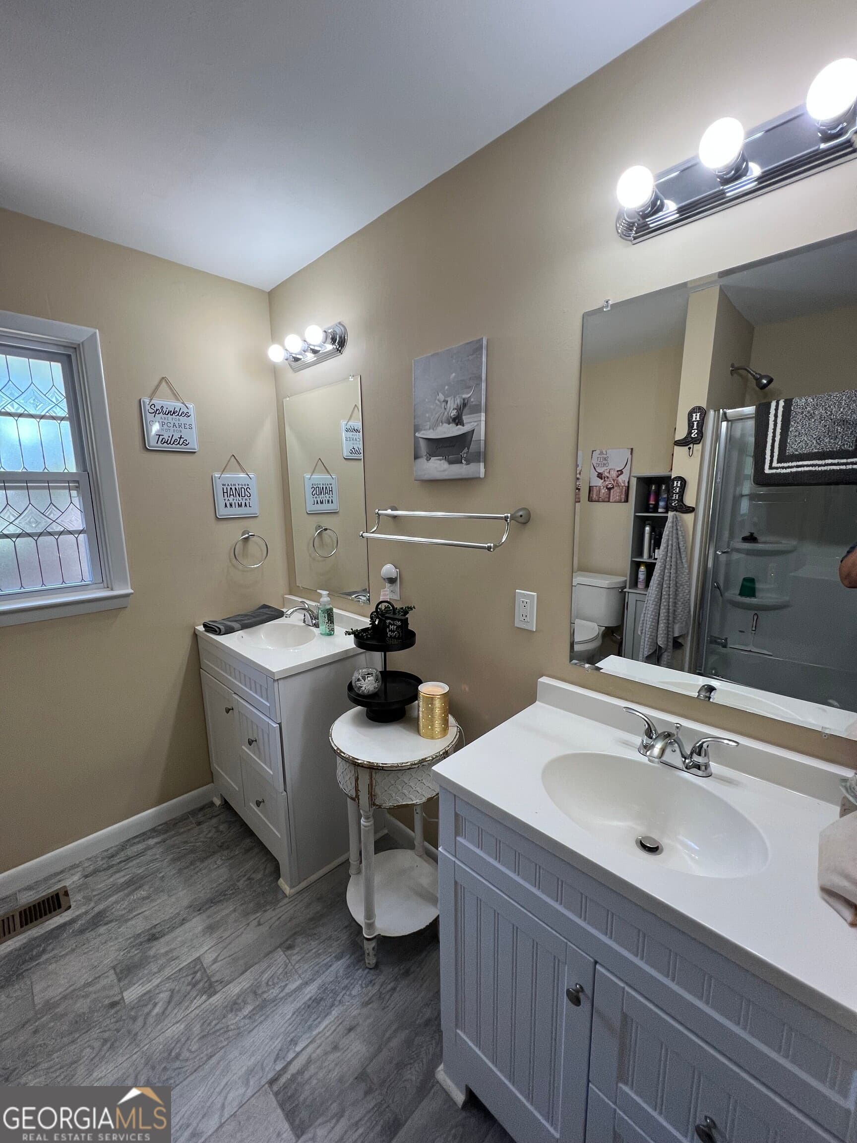 3 bedroom, 2 bathroom, 2,325 sq ft single family residence for sale at 310 Forest Hill Drive, Warner Robins, GA 31088 — photo 8