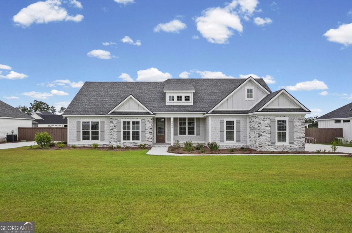 4 bedroom, 2.5 bathroom, 2,123 sq ft single family residence sold at 6009 4H Club Road, Lake Park, GA 31636
