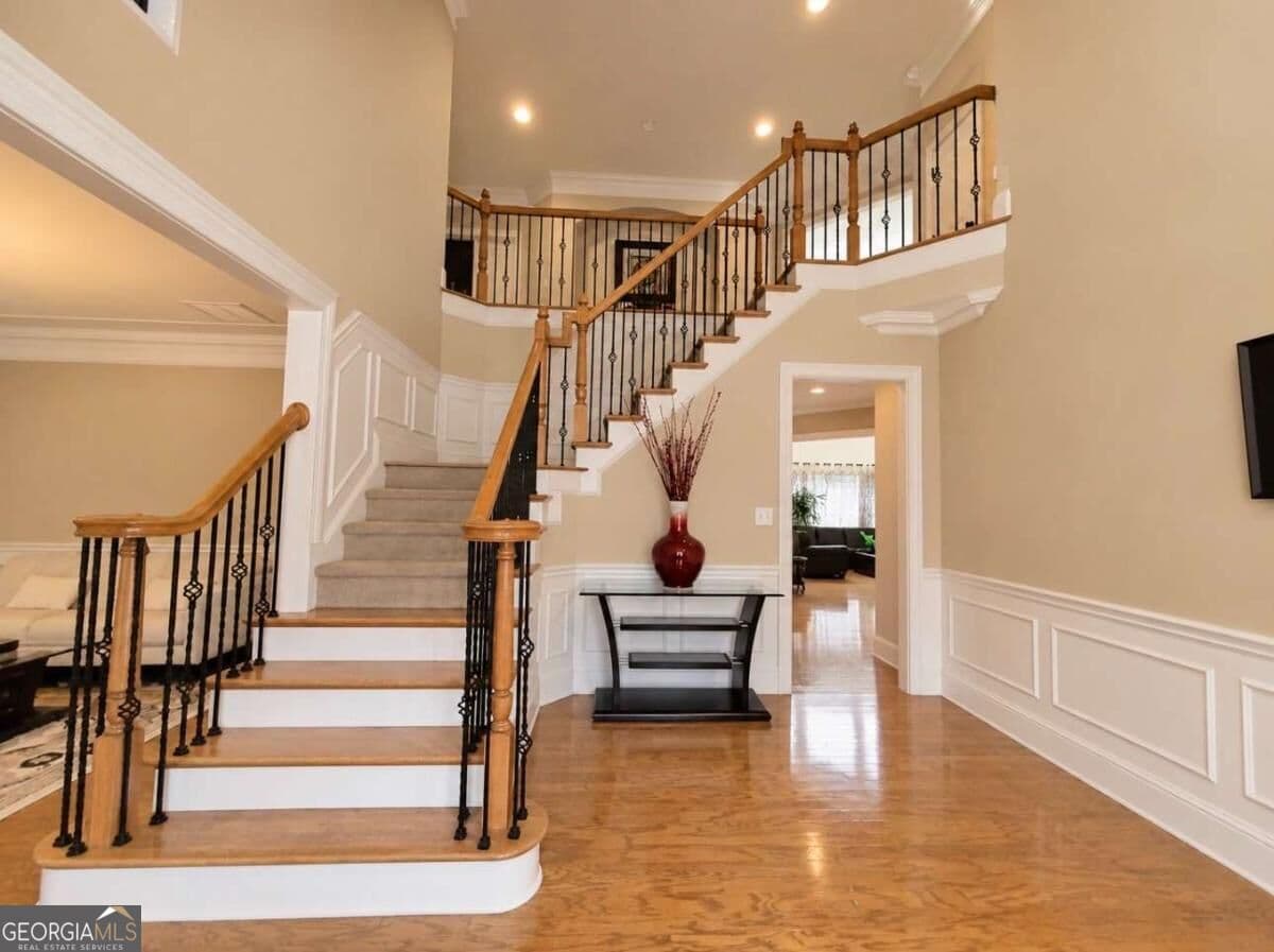4 bedroom, 3.5 bathroom, 3,409 sq ft single family residence for sale at 1653 Elesmere Oak Court, Duluth, GA 30097 — photo 8