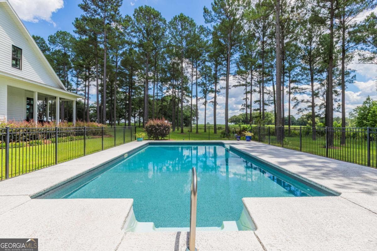 4 bedroom, 4 bathroom, 3,933 sq ft single family residence for sale at 1951 Tru Fail Crossing Road, Portal, GA 30450 — photo 2
