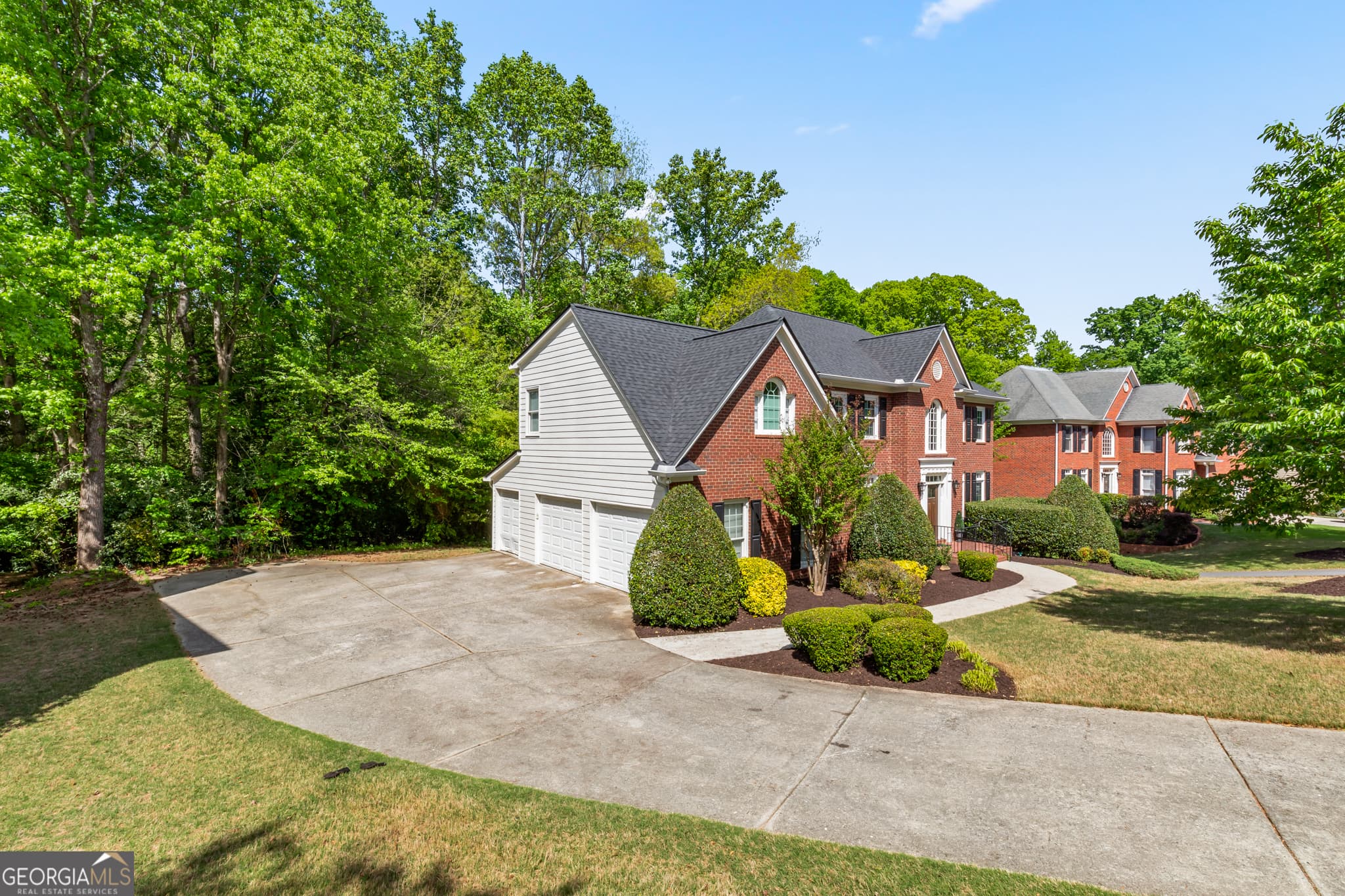 5 bedroom, 4.5 bathroom, 4,238 sq ft single family residence for sale at 307 Corrigan Trace, Peachtree City, GA 30269 — photo 4
