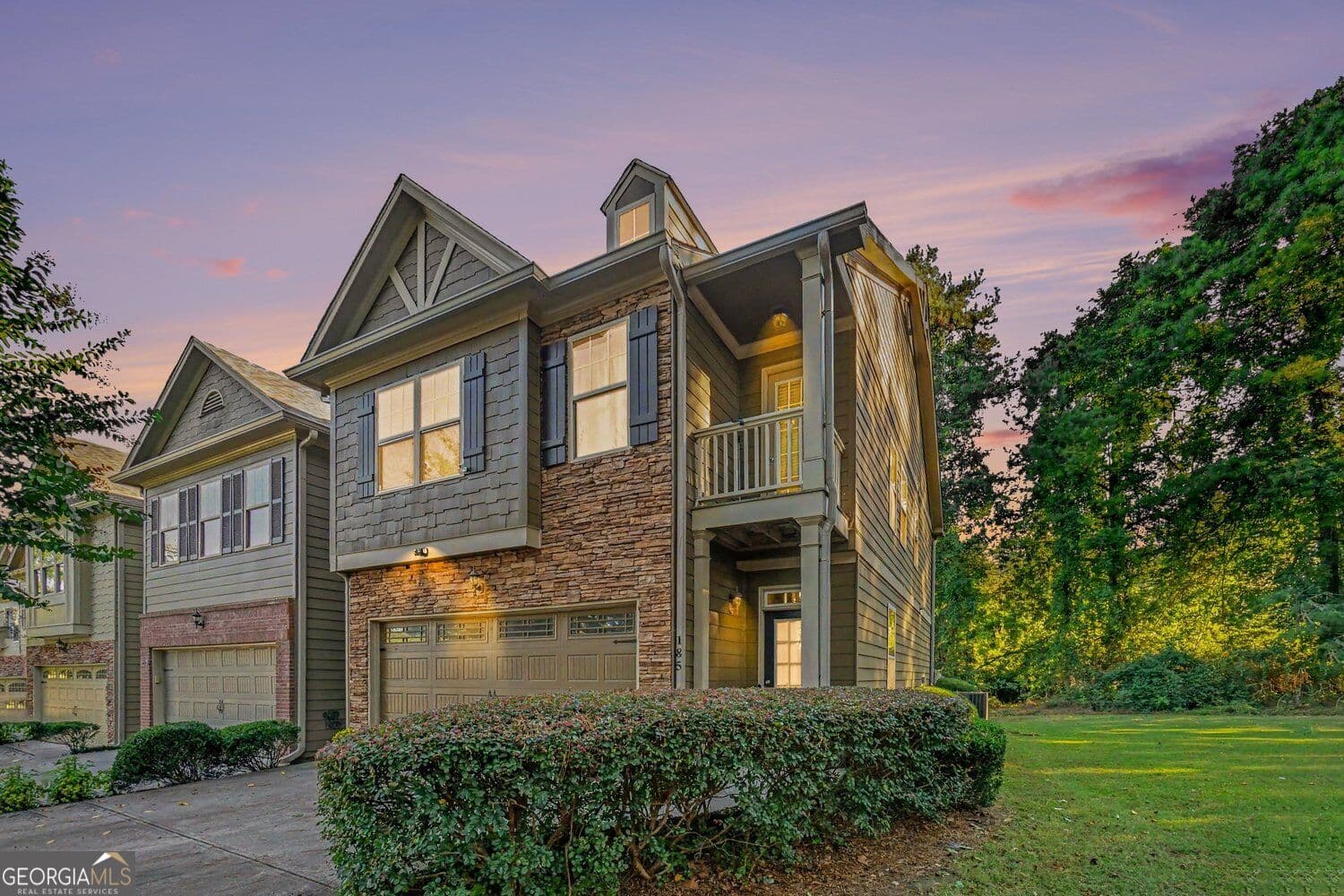 3 bedroom, 2.5 bathroom, 1,776 sq ft townhouse for sale at 185 Sunset Lane, Woodstock, GA 30189