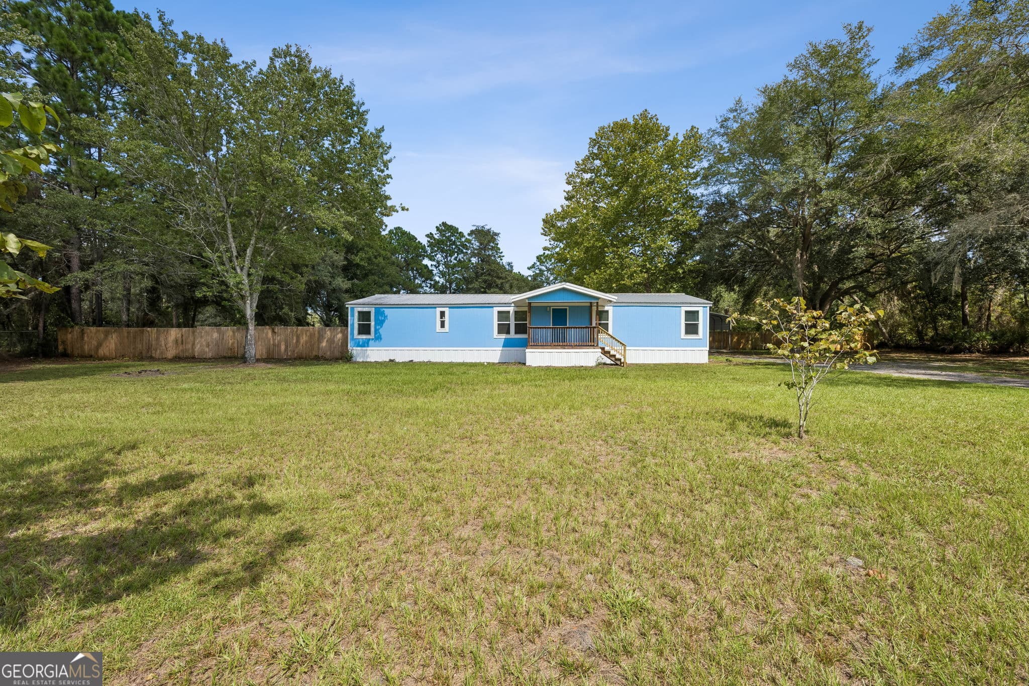 3 bedroom, 3 bathroom, 1,716 sq ft manufactured home,single family residence under contract at 3191 Dover Bluff Road, Waverly, GA 31565 — photo 6