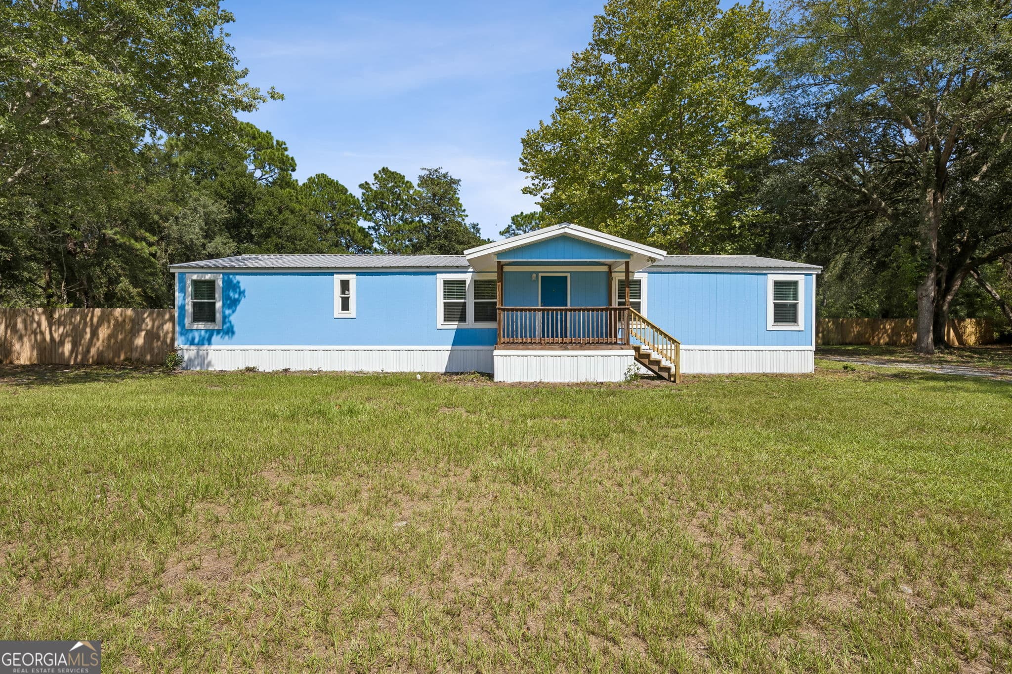 3 bedroom, 3 bathroom, 1,716 sq ft manufactured home,single family residence under contract at 3191 Dover Bluff Road, Waverly, GA 31565 — photo 3