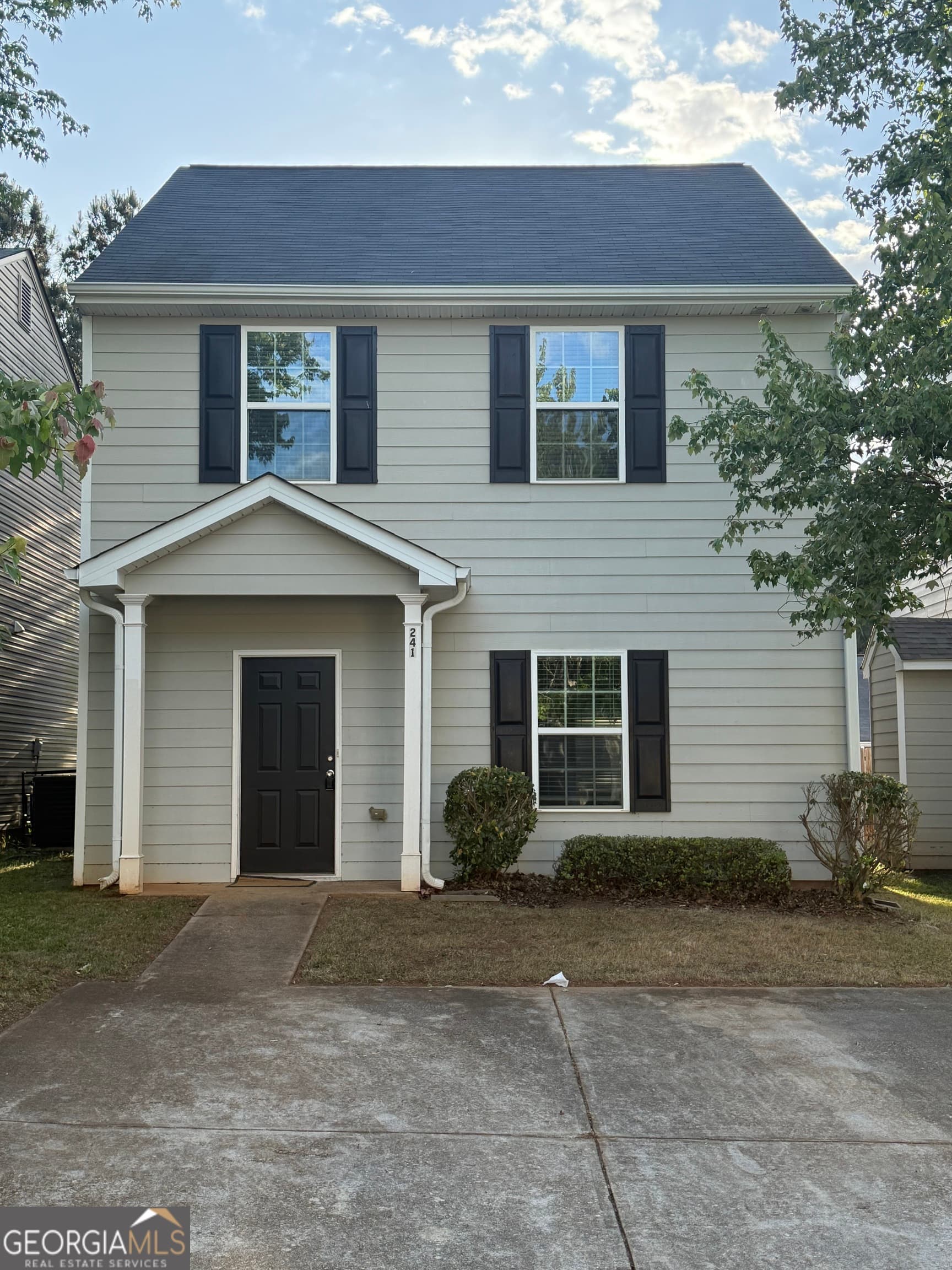3 bedroom, 2.5 bathroom, 1,440 sq ft single family residence for rent at 241 Coral Circle, Mcdonough, GA 30253 for $1,799 a month — photo 1 of 1