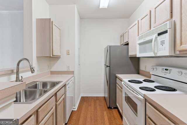 1 bedroom, 1 bathroom, 592 sq ft condominium for sale at 1704 Frederica Road 336, St. Simons, GA 31522 — photo 3