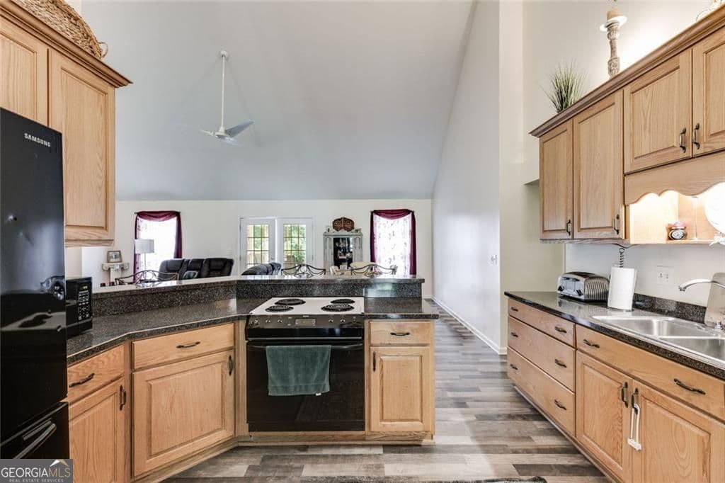 3 bedroom, 2.5 bathroom, 2,000 sq ft single family residence for sale at 144 Bobs Drive, Mableton, GA 30126 — photo 10