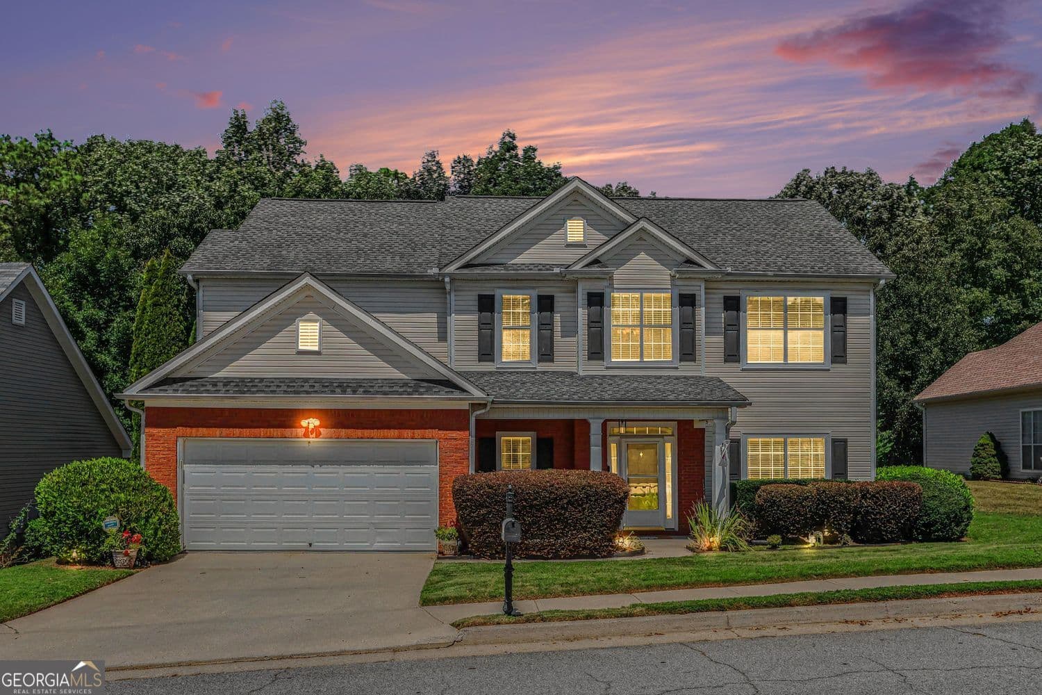 4 bedroom, 2.5 bathroom, 2,316 sq ft single family residence for sale at 4485 Greycliff Pointe, Douglasville, GA 30135 — photo 1 of 32