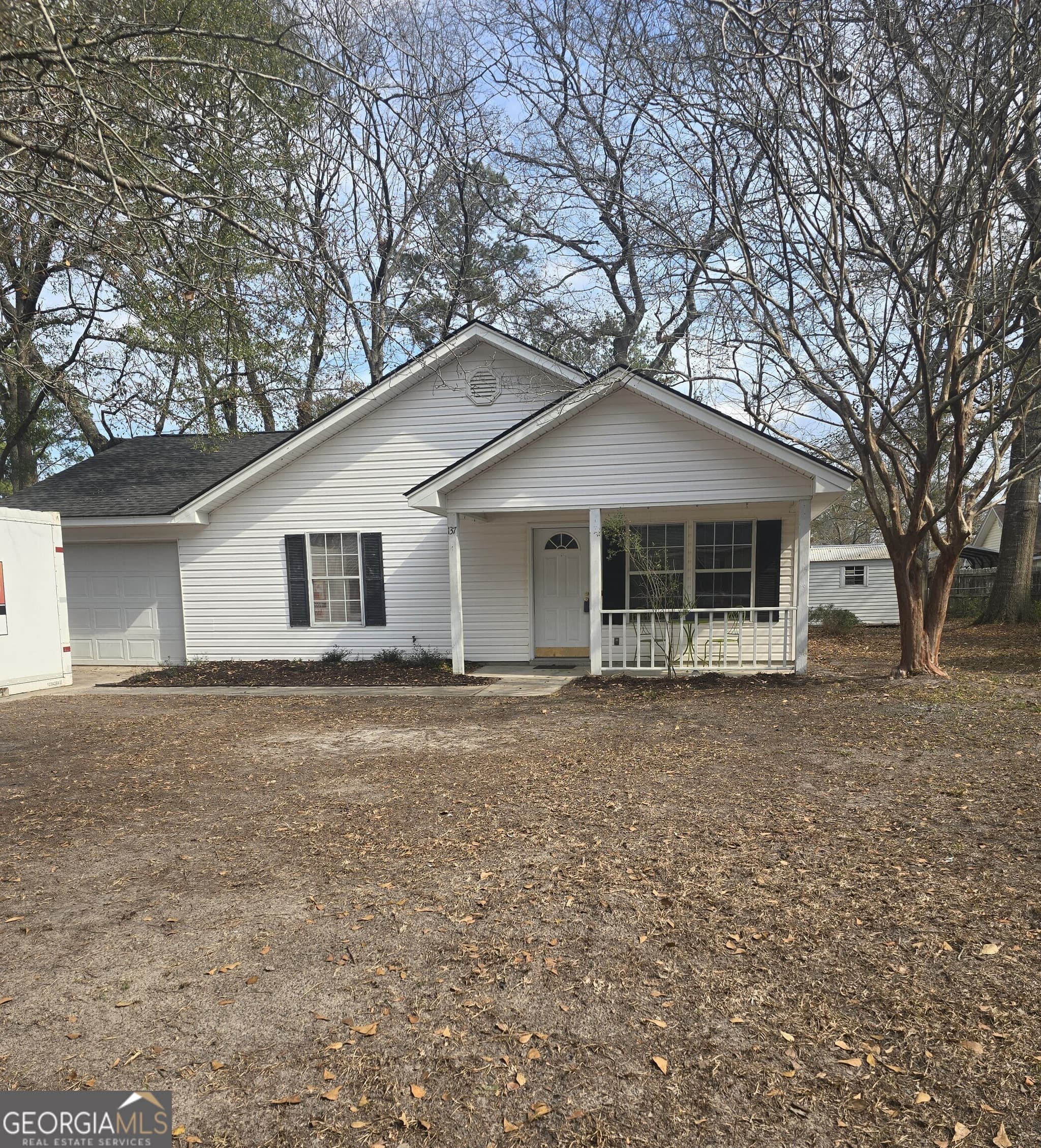 3 bedroom, 2 bathroom single family residence sold at 137 Rose Drive, Springfield, GA 31329