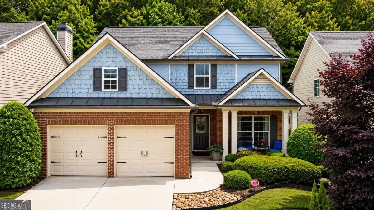 4 bedroom, 3 bathroom, 2,258 sq ft single family residence sold at 487 Highlands Loop, Woodstock, GA 30188