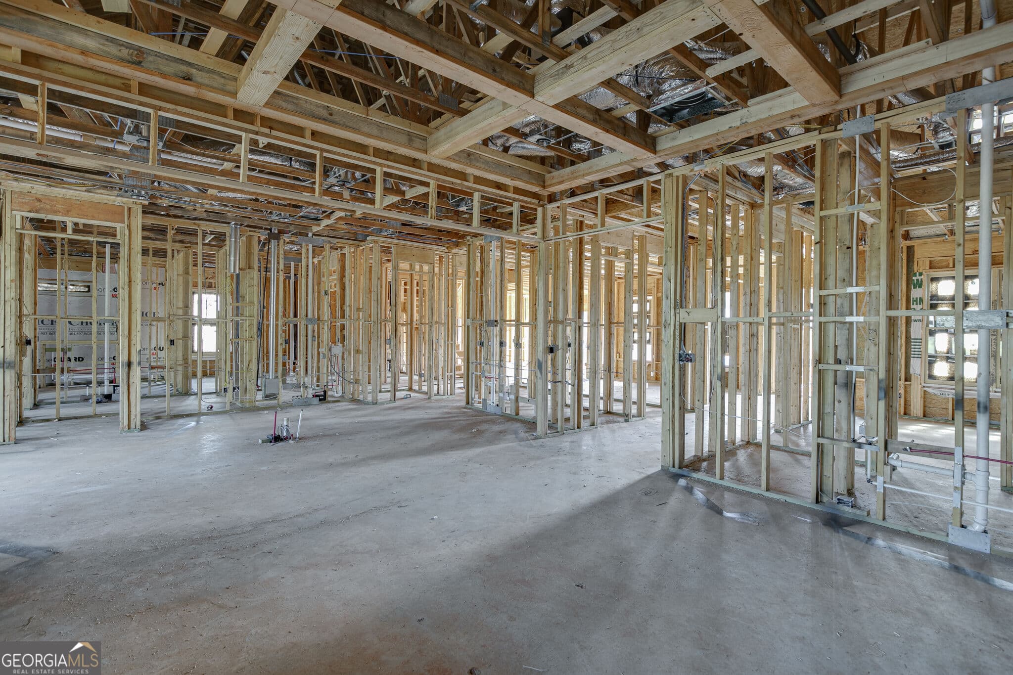 4 bedroom, 4.5 bathroom, 3,465 sq ft single family residence for sale at 65 Lake Vista Court, Statham, GA 30666 — photo 7