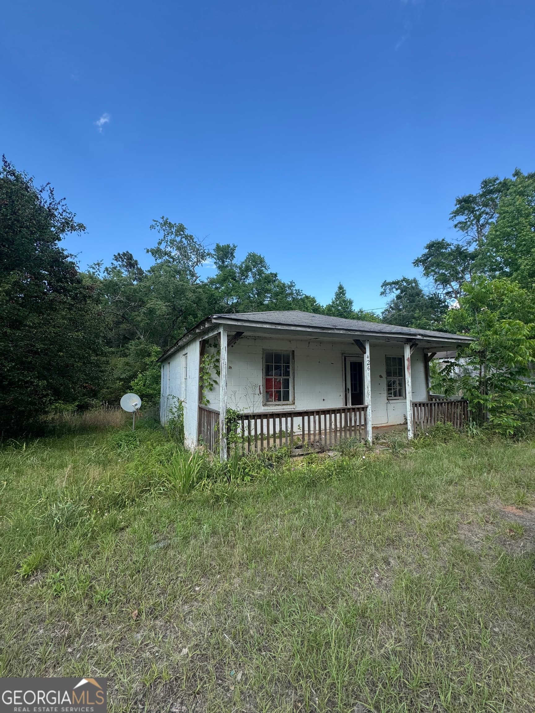 2 bedroom, 1 bathroom, 800 sq ft single family residence for sale at 422 Sparta Highway, Milledgeville, GA 31061 — photo 9