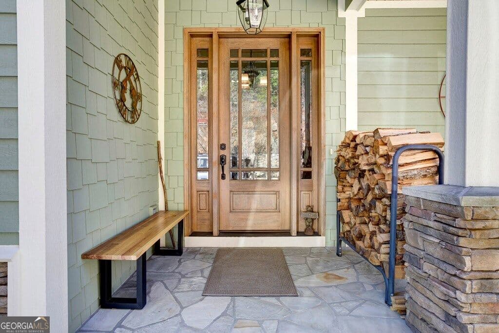 3 bedroom, 4 bathroom, 3,306 sq ft single family residence for sale at 605 Owl Creek Road, Hiawassee, GA 30546 — photo 4