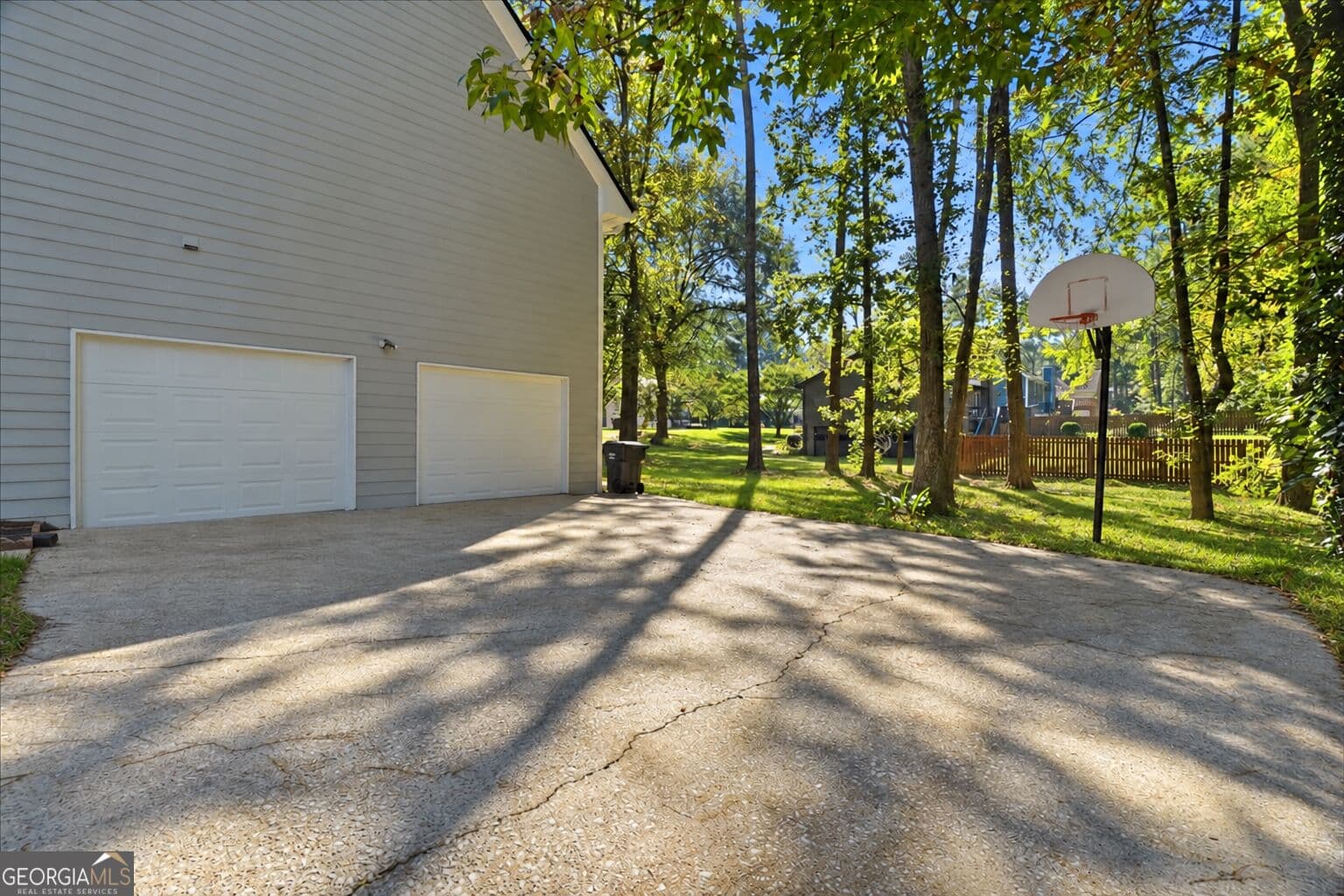 3 bedroom, 2.5 bathroom, 3,192 sq ft single family residence for sale at 2265 Smith Avenue, Marietta, GA 30064 — photo 6