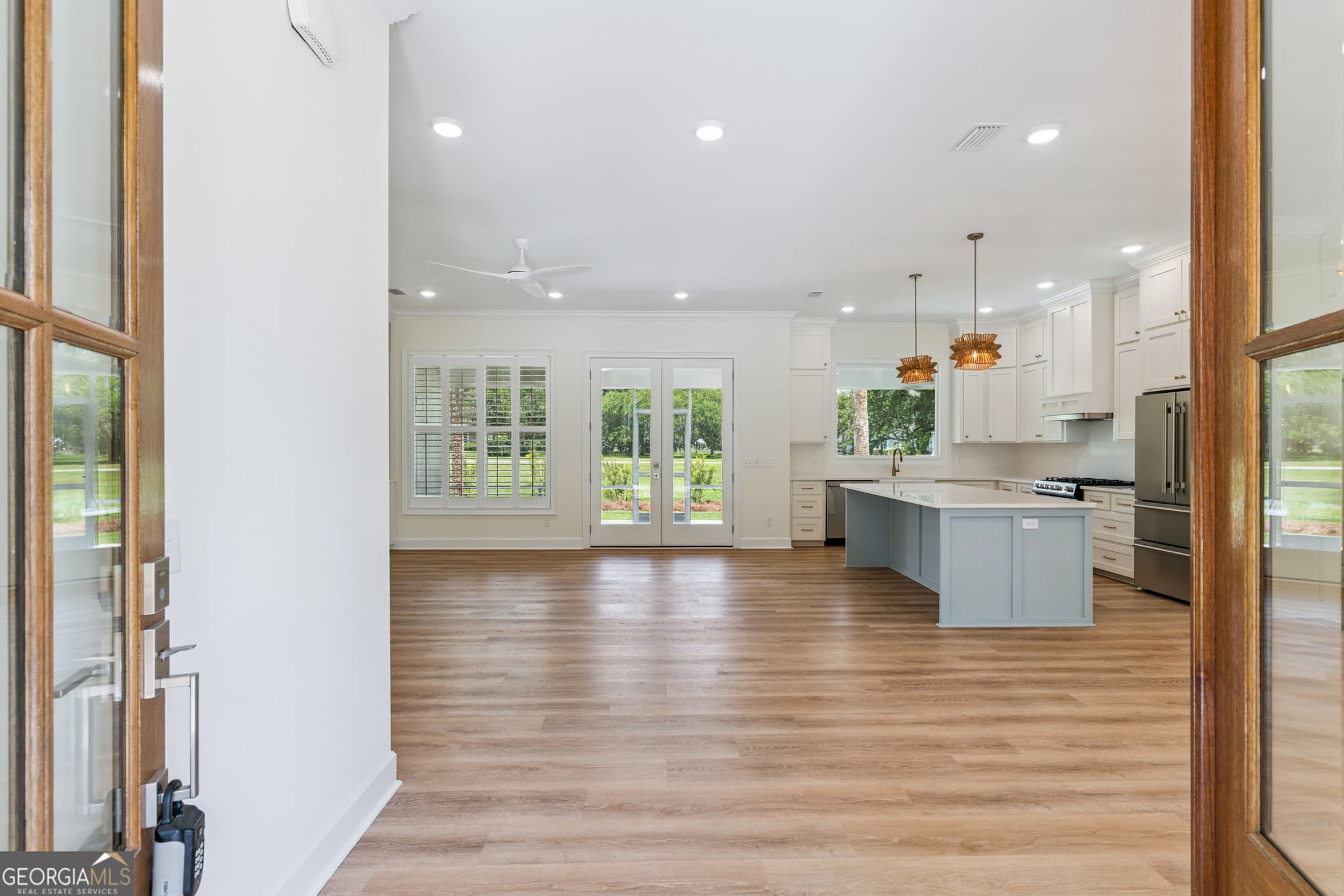 4 bedroom, 2.5 bathroom, 2,249 sq ft single family residence for sale at 32 Pearl Court, Waverly, GA 31565 — photo 5