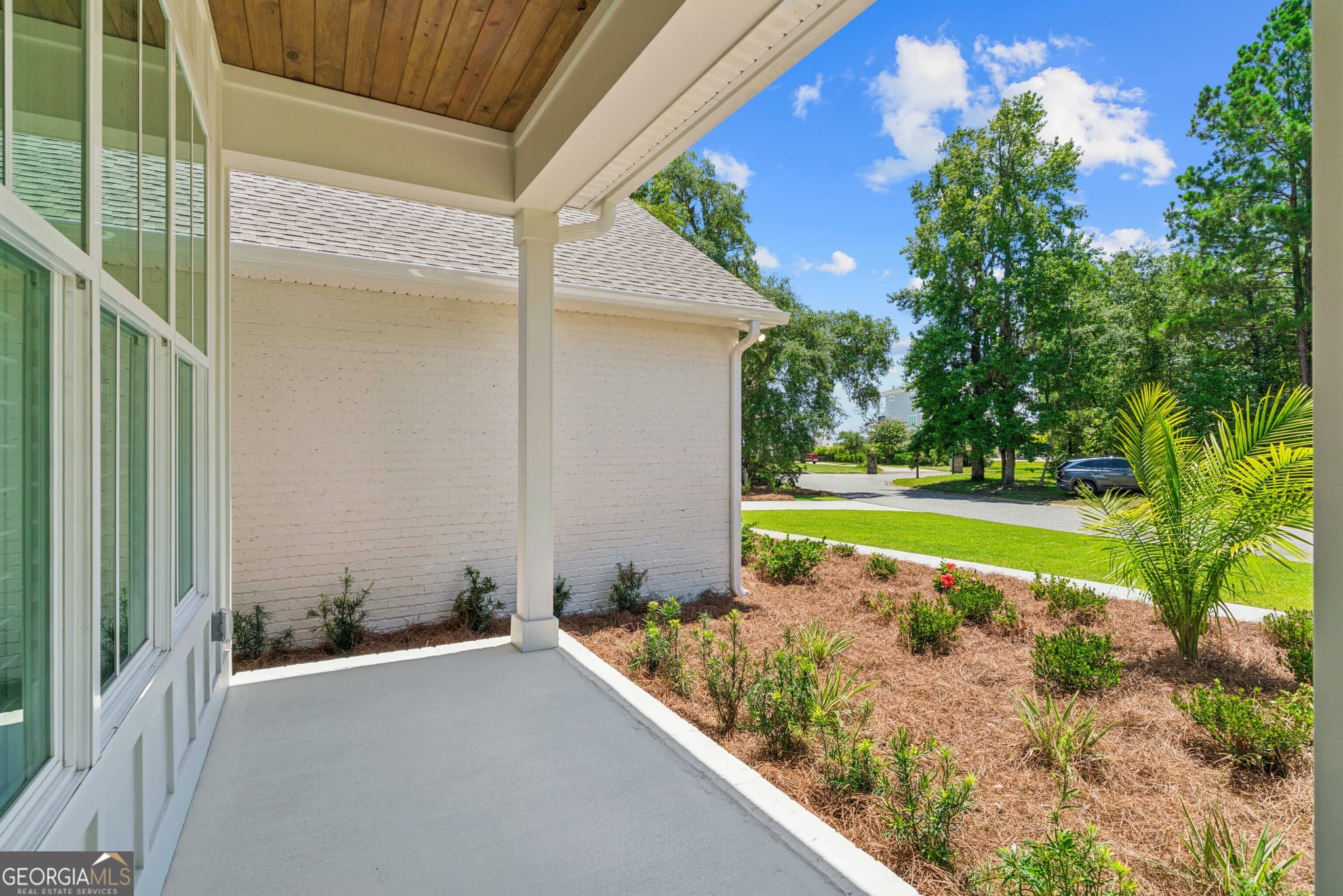 4 bedroom, 2.5 bathroom, 2,249 sq ft single family residence for sale at 32 Pearl Court, Waverly, GA 31565 — photo 4