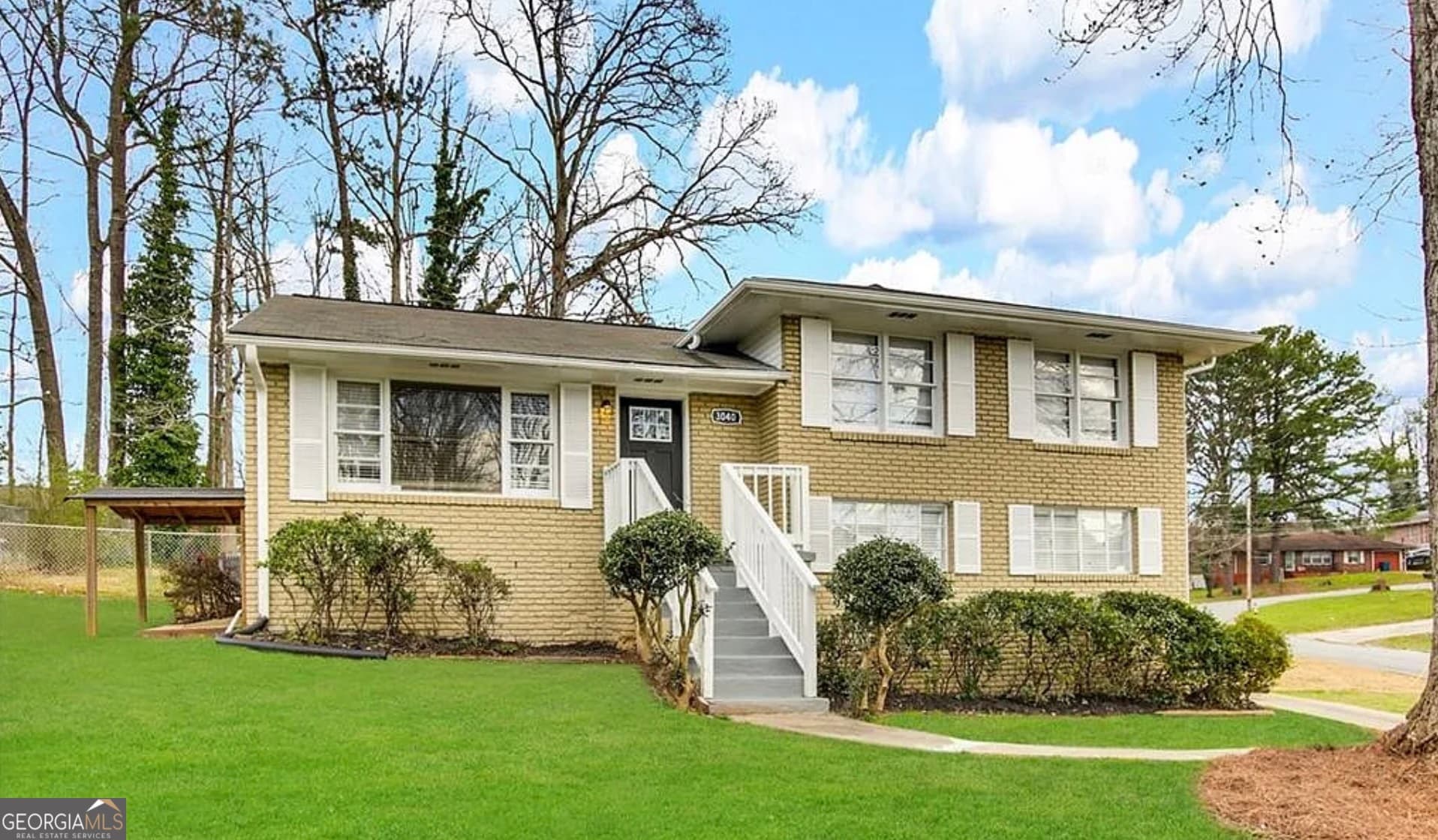 4 bedroom, 2 bathroom, 2,553 sq ft single family residence for sale at 3040 Barksdale Circle, East Point, GA 30344 — photo 1 of 26
