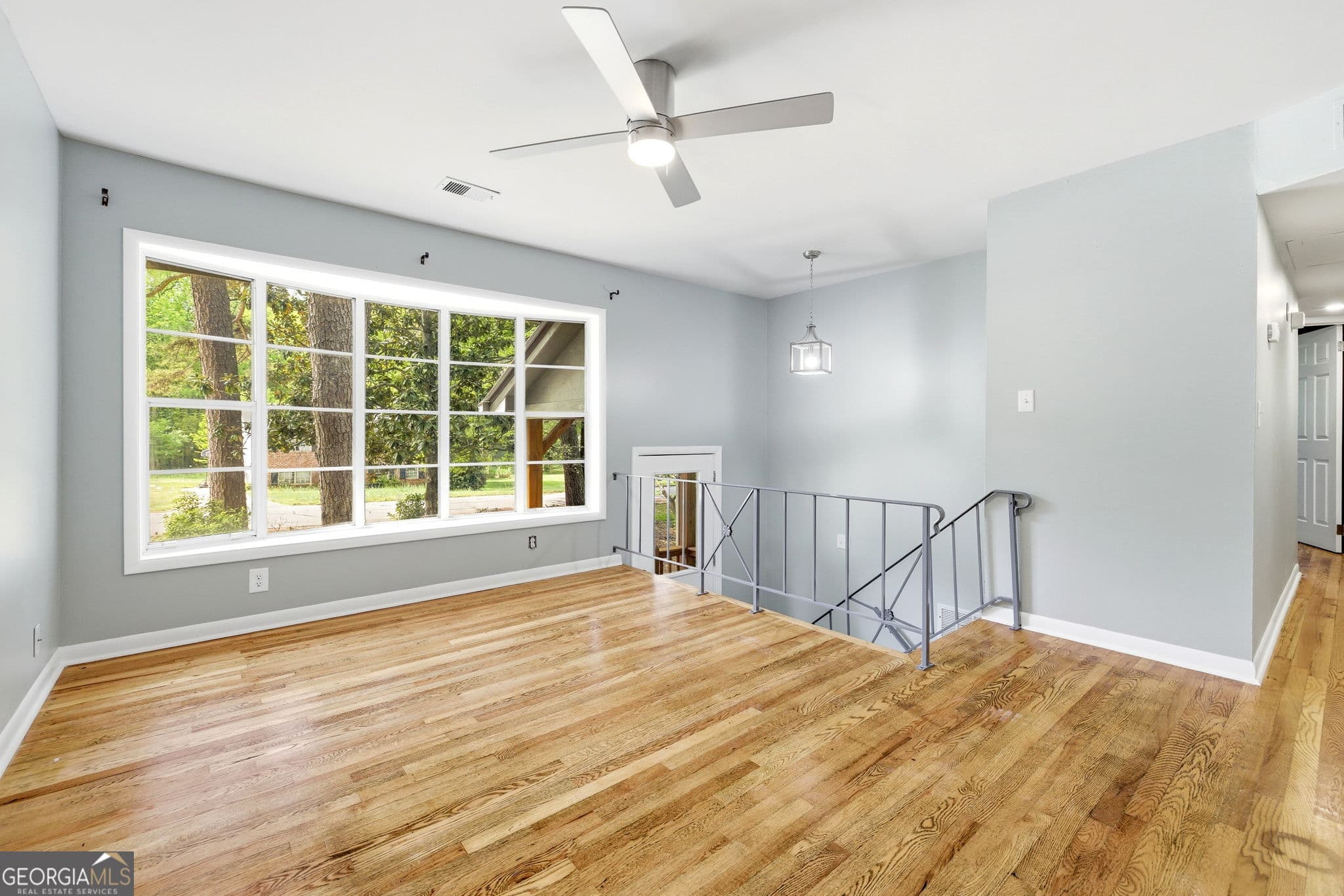 5 bedroom, 3 bathroom, 1,850 sq ft single family residence for sale at 285 Kings Circle, Athens, GA 30606 — photo 6
