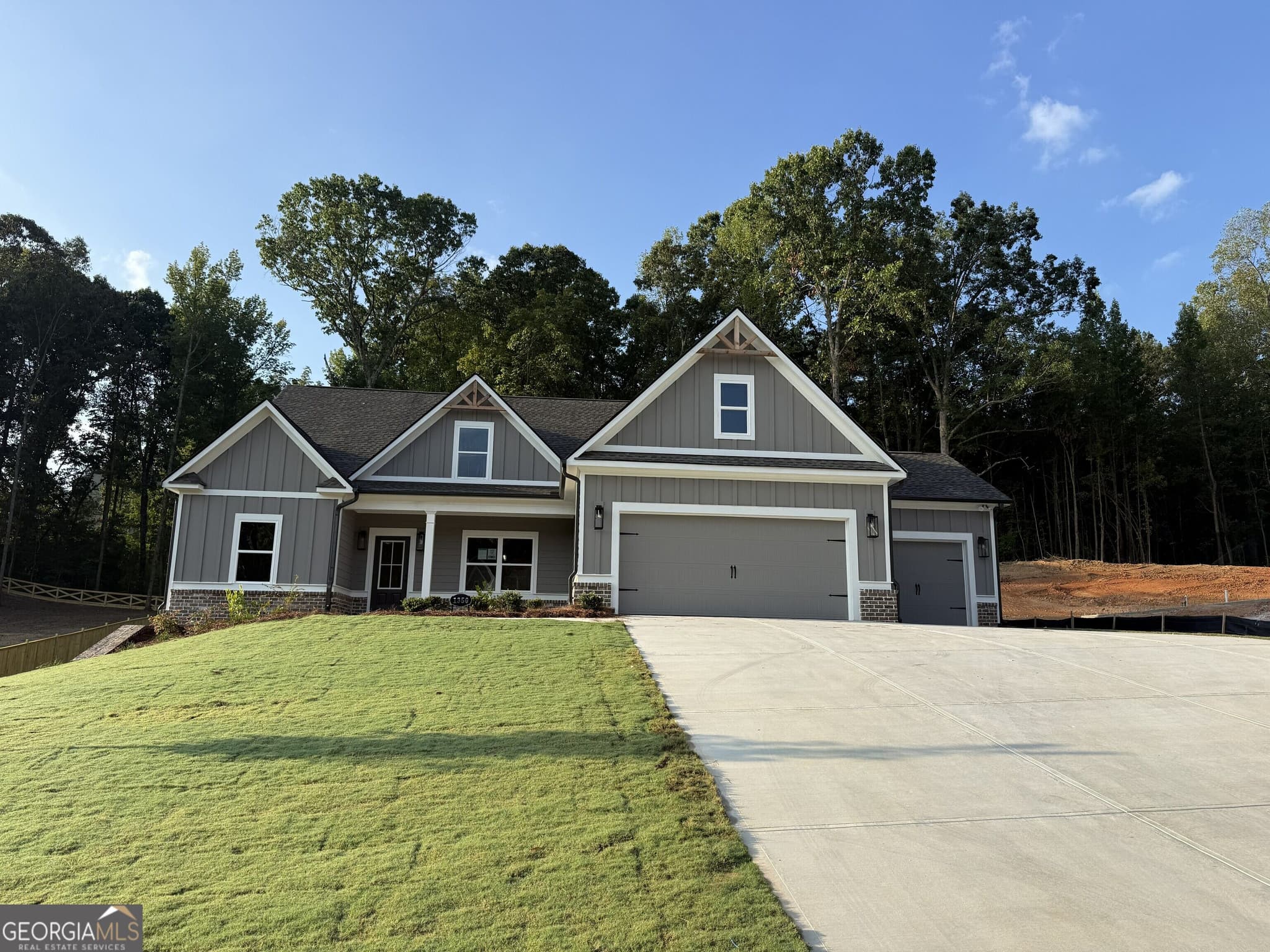 4 bedroom, 3 bathroom, 2,670 sq ft single family residence for sale at 1350 BIRCH Way, Loganville, GA 30052 — photo 1 of 1