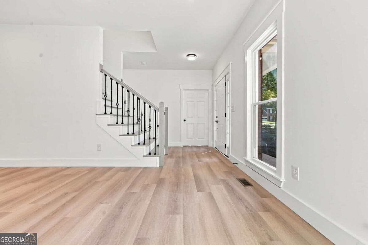 5 bedroom, 3 bathroom, 3,100 sq ft single family residence for sale at 746 Mill Rock Street, Lawrenceville, GA 30044 — photo 6