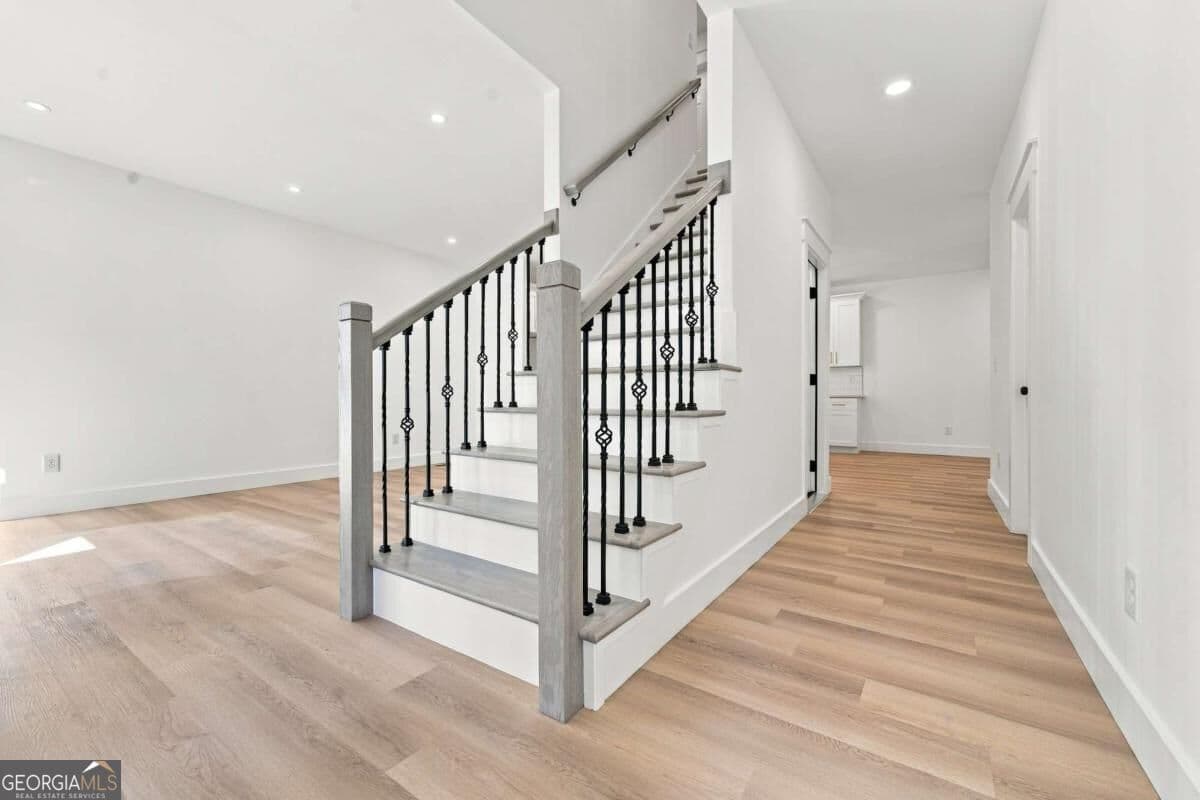 5 bedroom, 3 bathroom, 3,100 sq ft single family residence for sale at 746 Mill Rock Street, Lawrenceville, GA 30044 — photo 7