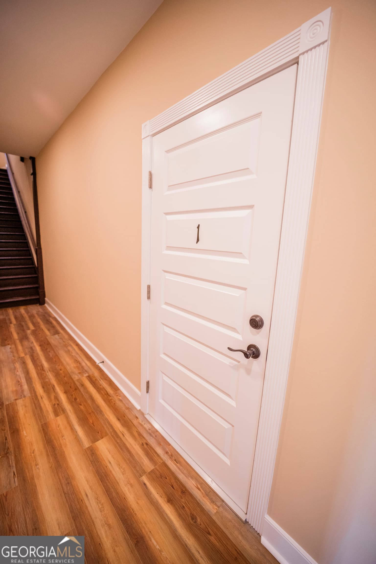 2 bedroom, 2 bathroom, 1,080 sq ft apartment for rent at 210 8th Street 1, Tifton, GA 31794 for $1,495 a month — photo 1 of 1