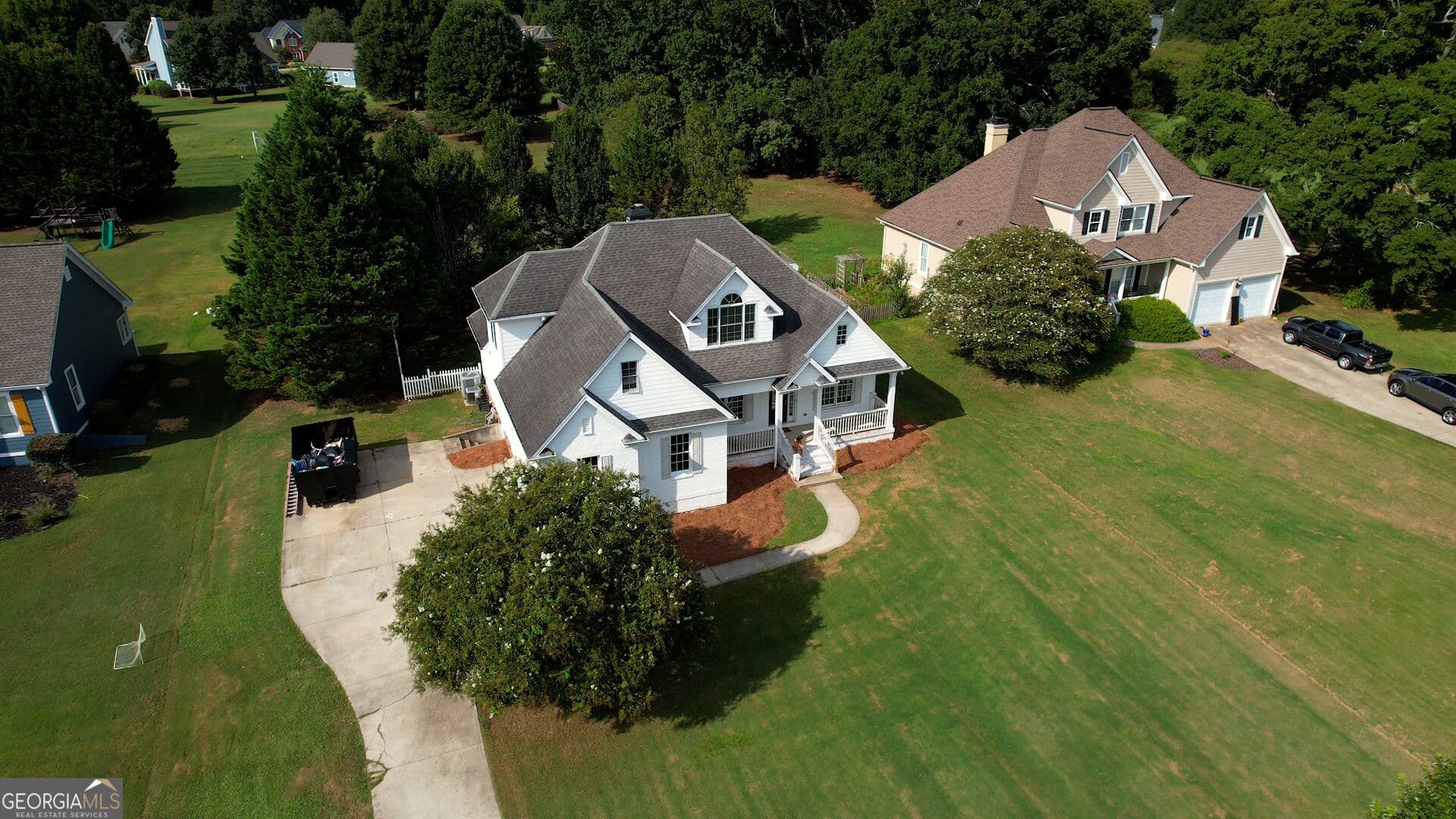 4 bedroom, 3 bathroom, 2,531 sq ft single family residence for sale at 1201 Westminster Way, Madison, GA 30650 — photo 6