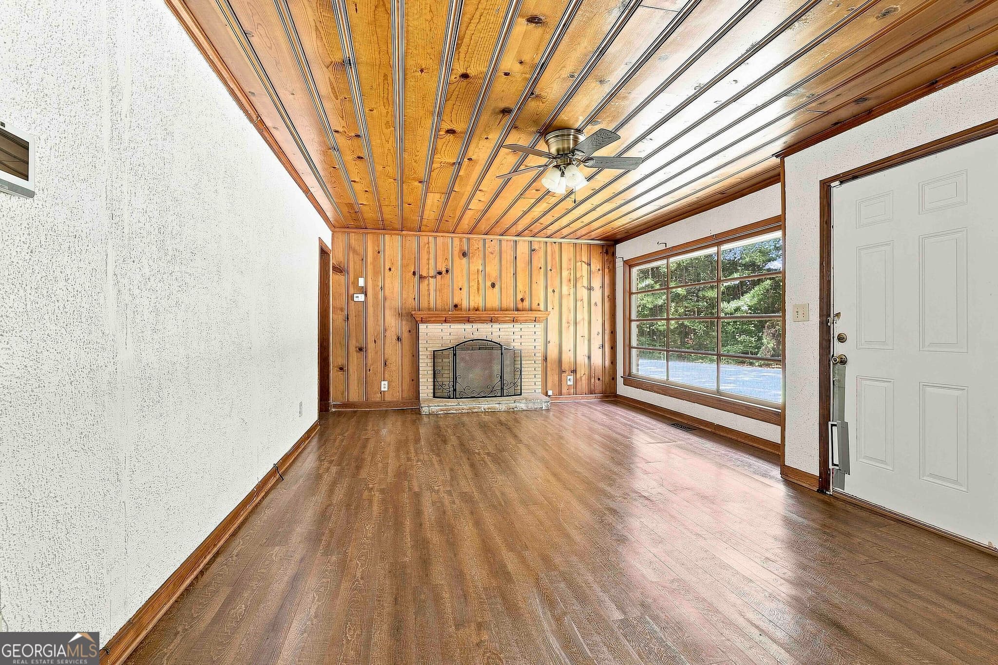 3 bedroom, 2 bathroom, 2,160 sq ft single family residence for sale at 490 Mehaffey Drive, Fairburn, GA 30213 — photo 10