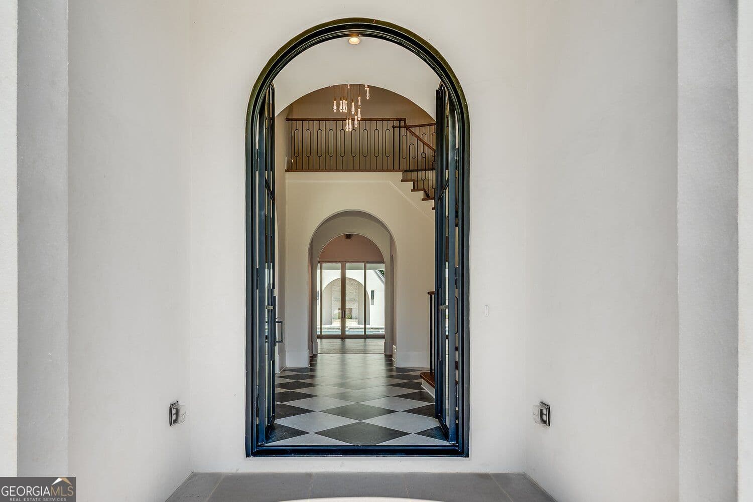 5 bedroom, 6 bathroom, 8,316 sq ft single family residence for sale at 130 Bridge Way, Alpharetta, GA 30005 — photo 8