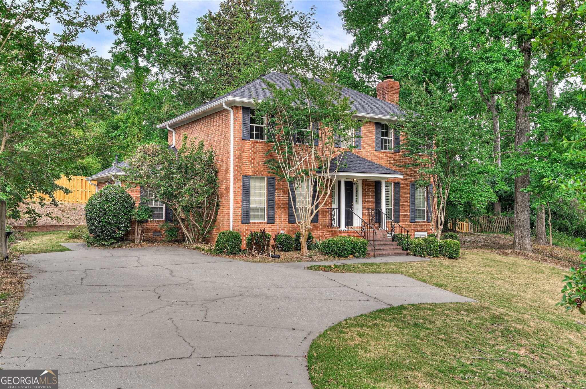 3 bedroom, 2.5 bathroom, 1,820 sq ft single family residence for sale at 2957 Foxhall Circle, Augusta, GA 30907 — photo 3