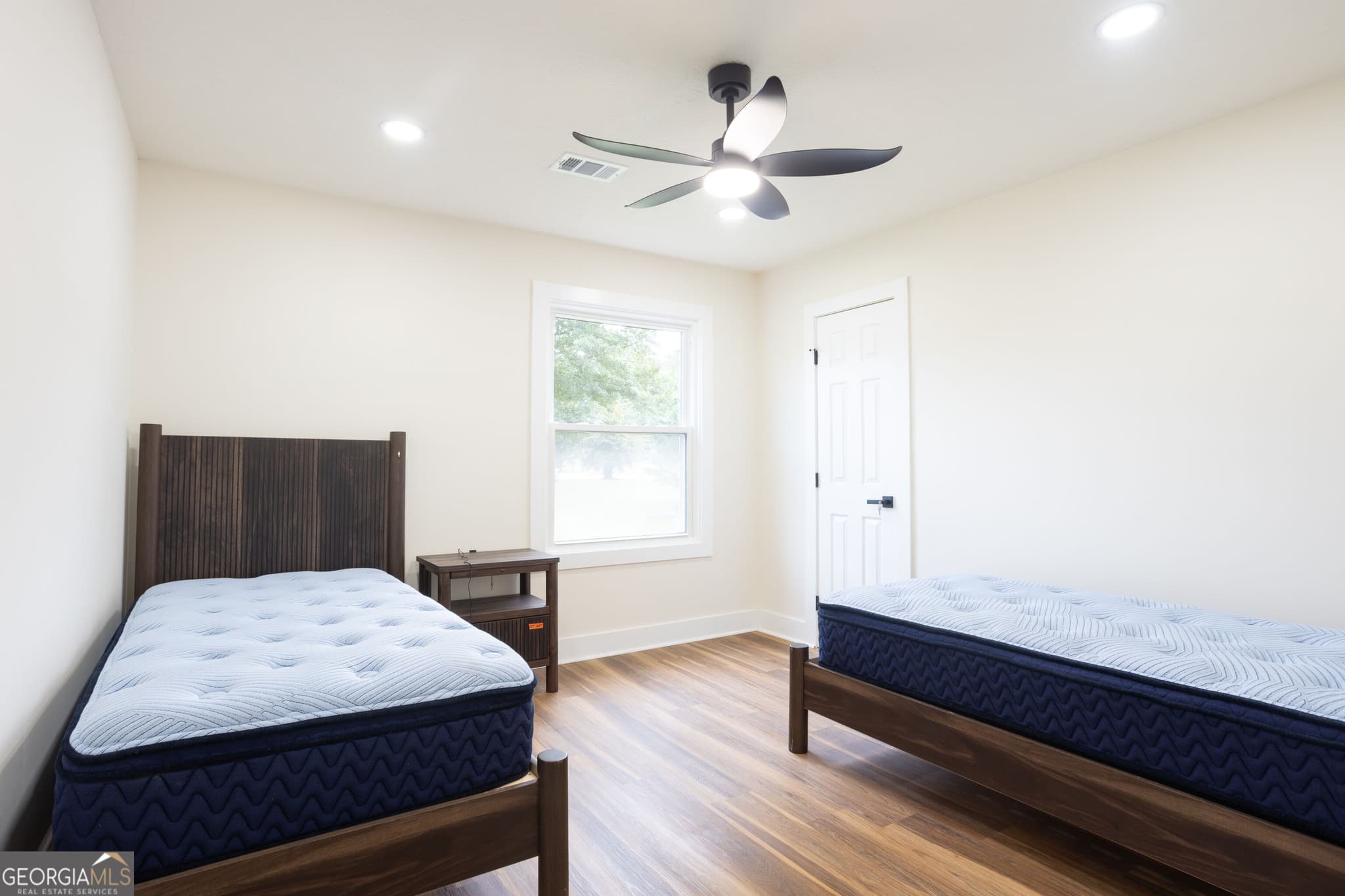 3 bedroom, 2 bathroom, 1,425 sq ft single family residence for sale at 2127 Blue Creek Court, Conley, GA 30288 — photo 10