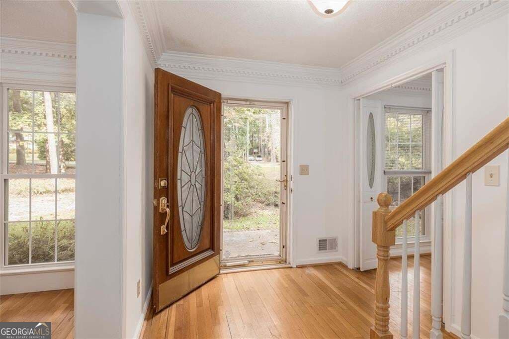 5 bedroom, 3.5 bathroom, 4,724 sq ft single family residence for sale at 1942 Musket Court, Smoke Rise, GA 30087 — photo 6