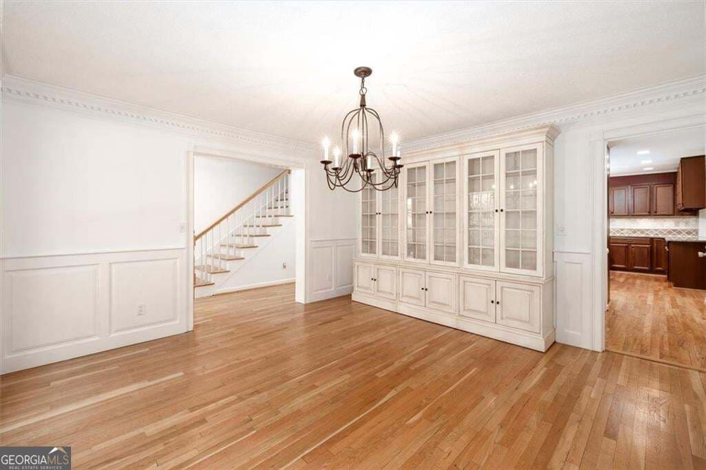 5 bedroom, 3.5 bathroom, 4,724 sq ft single family residence for sale at 1942 Musket Court, Smoke Rise, GA 30087 — photo 8