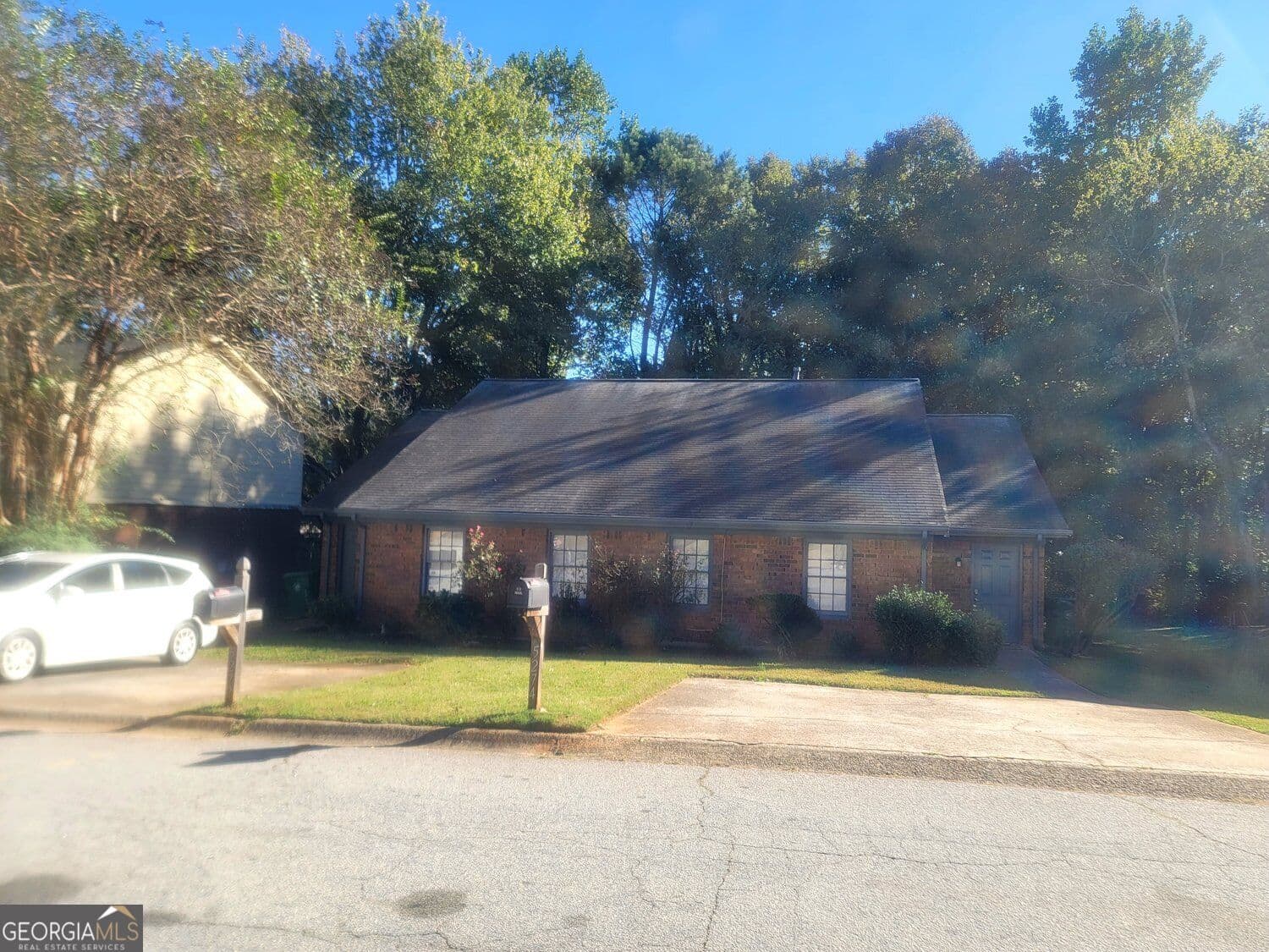 multi family,duplex for sale at 5272 Ridge Forest Drive, Stone Mountain, GA 30083 — photo 2