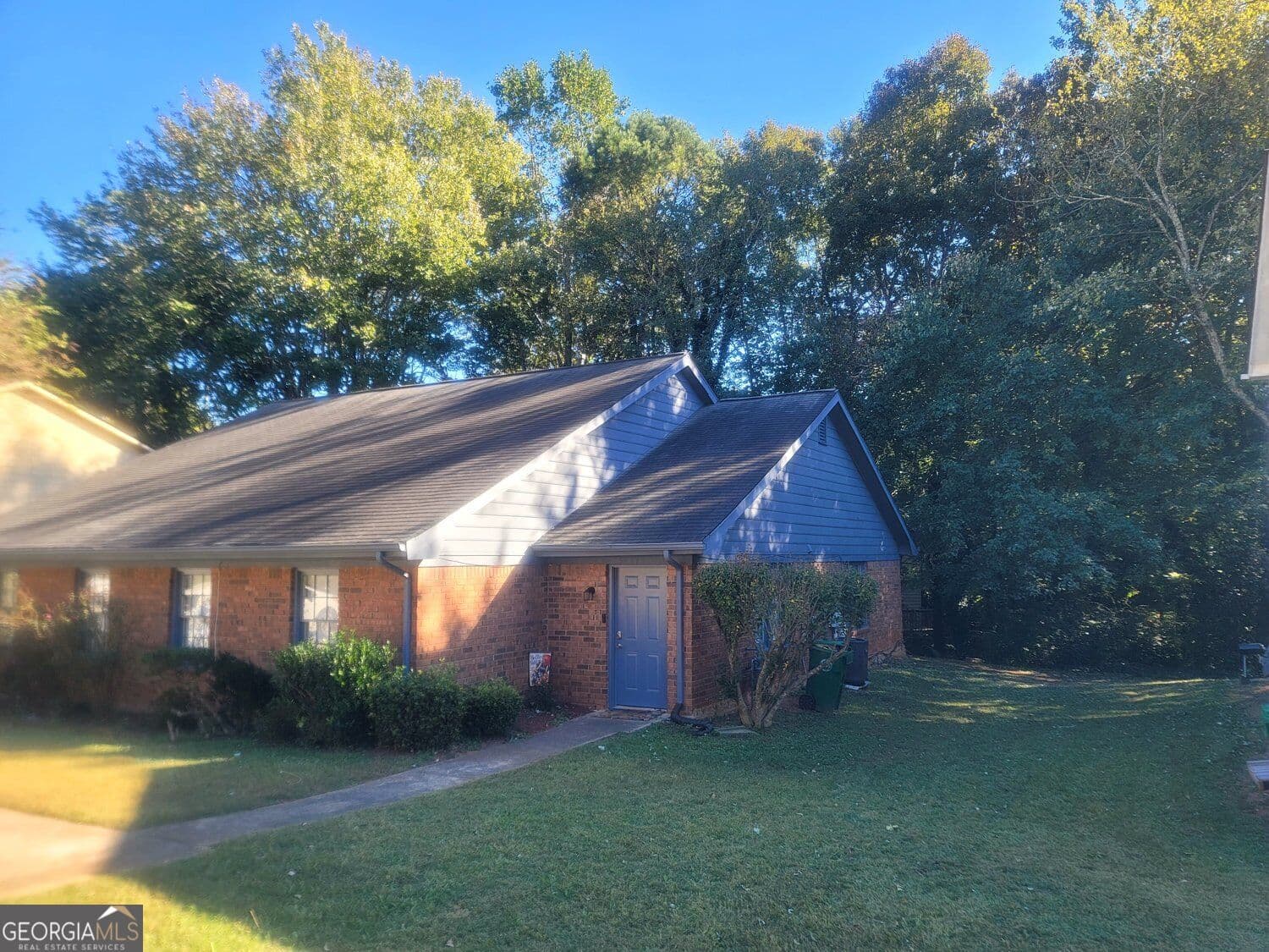 multi family,duplex for sale at 5272 Ridge Forest Drive, Stone Mountain, GA 30083 — photo 3
