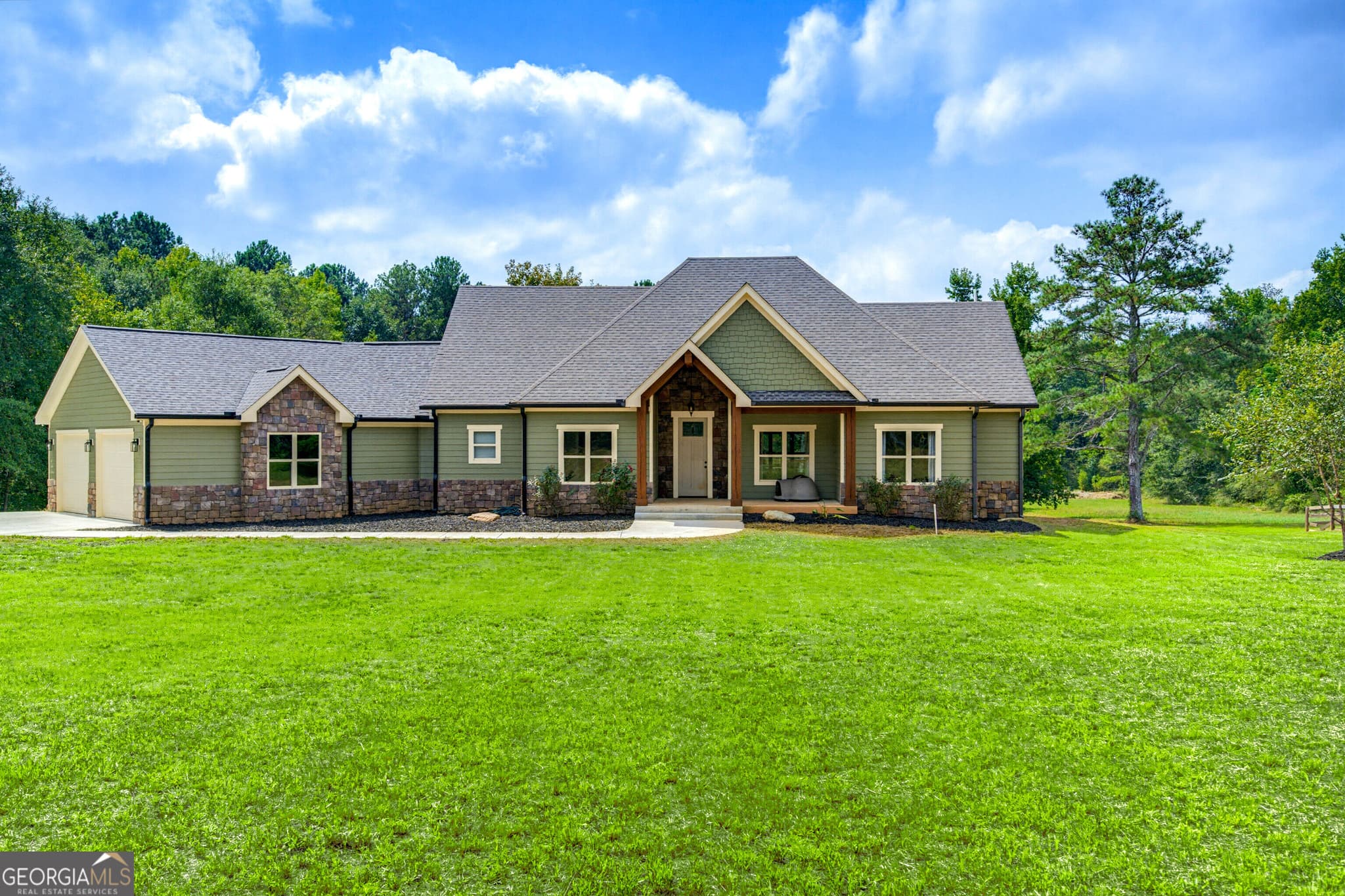 4 bedroom, 2.5 bathroom, 2,089 sq ft single family residence for sale at 900 John W Breedlove Road, Monroe, GA 30656 — photo 1 of 59
