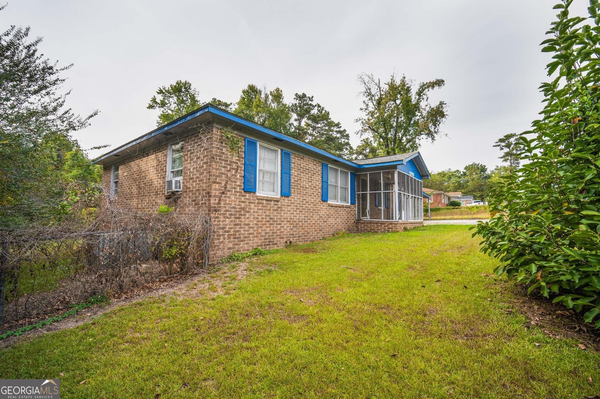 3 bedroom, 1 bathroom, 1,456 sq ft single family residence for sale at 4703 Wilson Road, Macon, GA 31206 — photo 2
