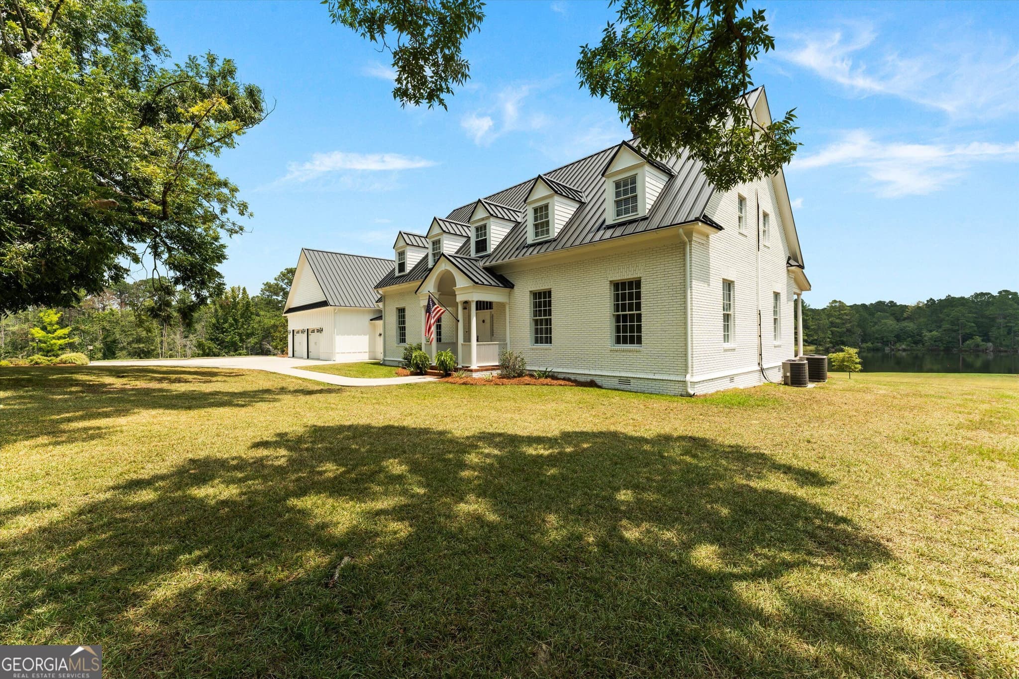 4 bedroom, 2.5 bathroom, 3,216 sq ft single family residence for sale at 2224 Chainey Briar Road, Metter, GA 30439 — photo 2
