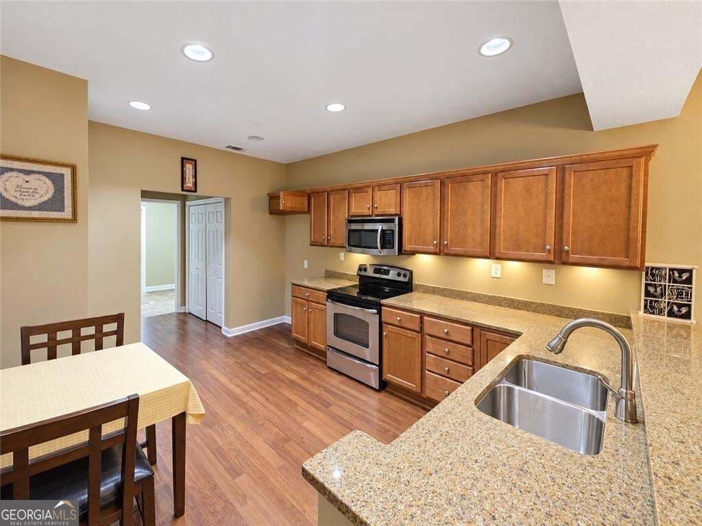 3 bedroom, 3 bathroom, 2,045 sq ft condominium for sale at 1213 Brookstone Way, Augusta, GA 30909 — photo 4