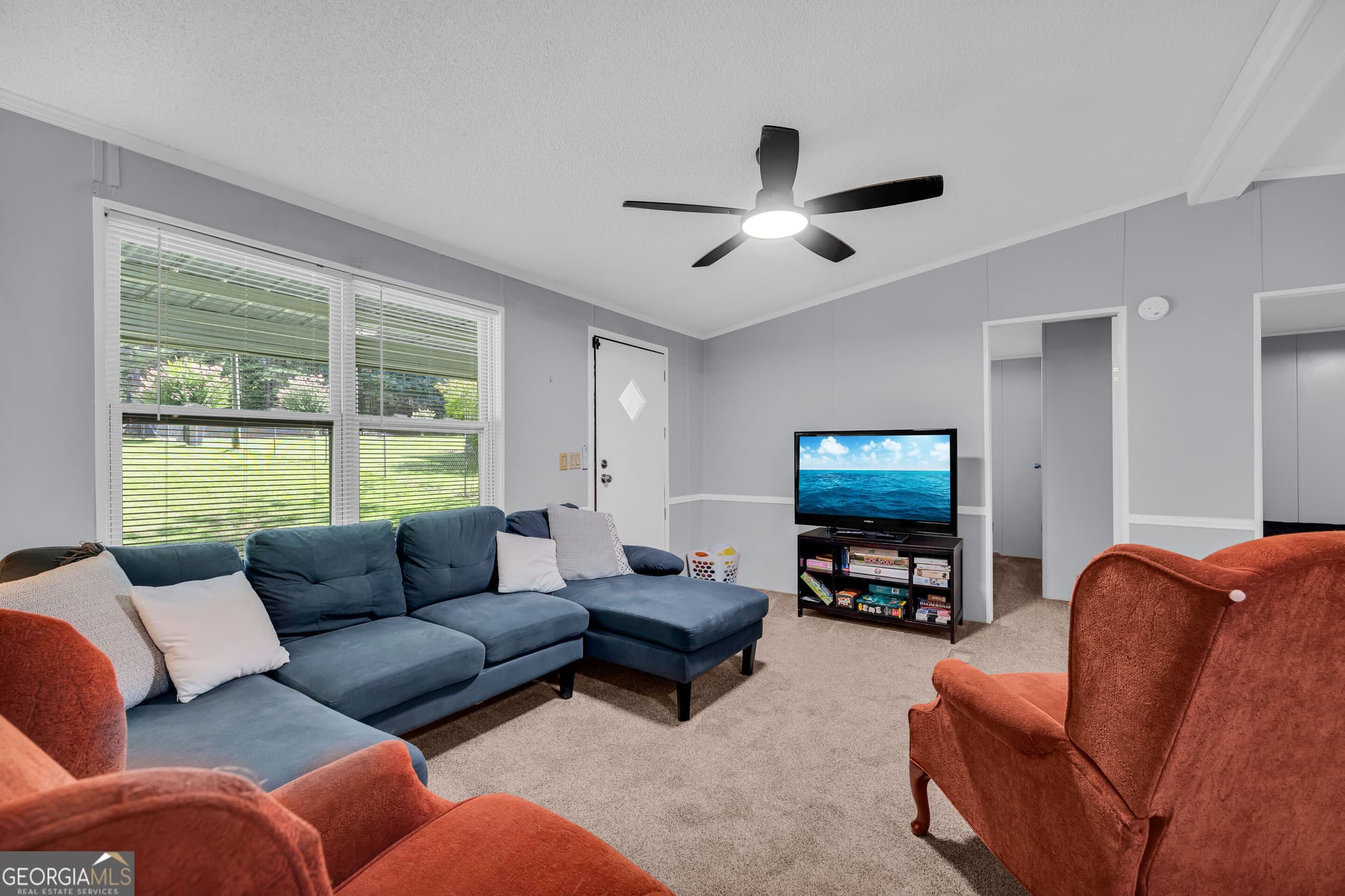 3 bedroom, 2 bathroom, 960 sq ft manufactured home,single family residence for sale at 121 Lake View Court, Lavonia, GA 30553 — photo 8