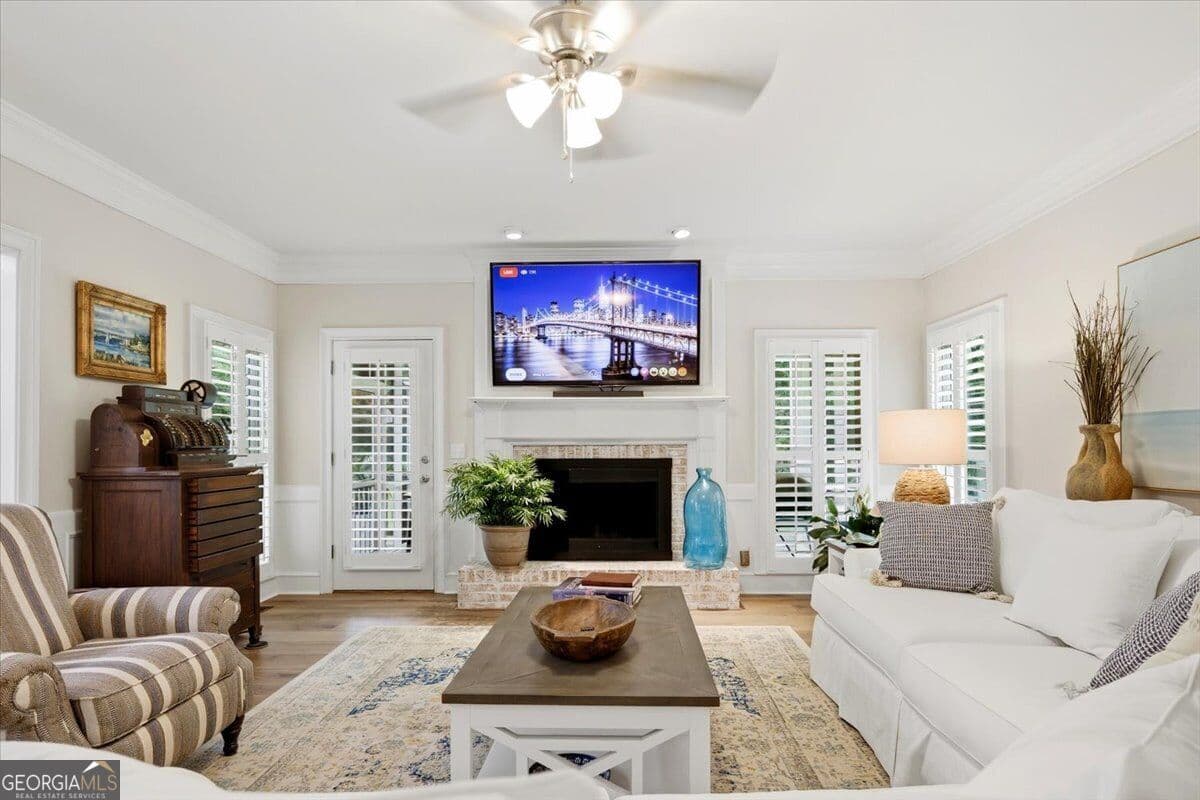 3 bedroom, 2.5 bathroom, 2,406 sq ft single family residence for sale at 595 Heritage Drive, Macon, GA 31210 — photo 7