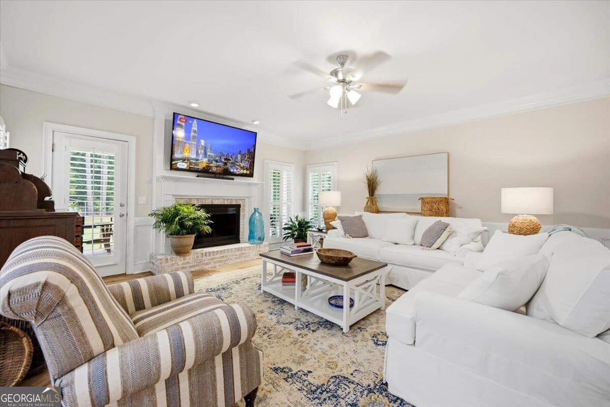 3 bedroom, 2.5 bathroom, 2,406 sq ft single family residence for sale at 595 Heritage Drive, Macon, GA 31210 — photo 8