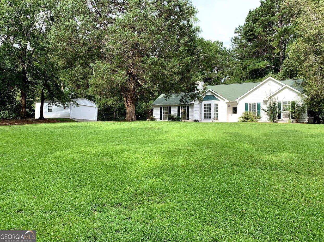 3 bedroom, 2 bathroom, 1,338 sq ft single family residence for rent at 175 Richmond Place, Newnan, GA 30265 for $1,875 a month — photo 1 of 1