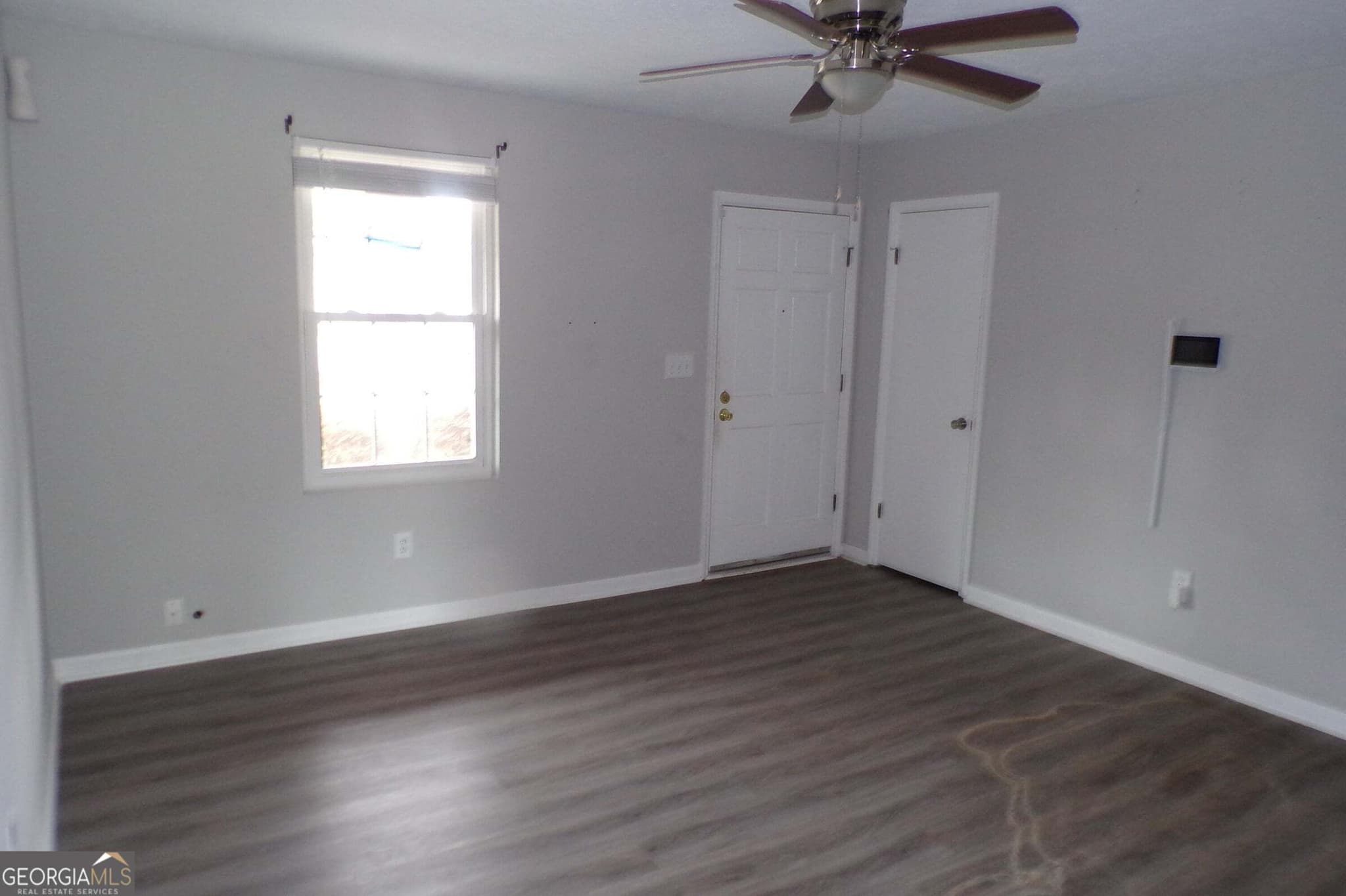 4 bedroom, 2 bathroom, 1,380 sq ft single family residence under contract at 2419 Friar Lane, Augusta, GA 30906 — photo 2