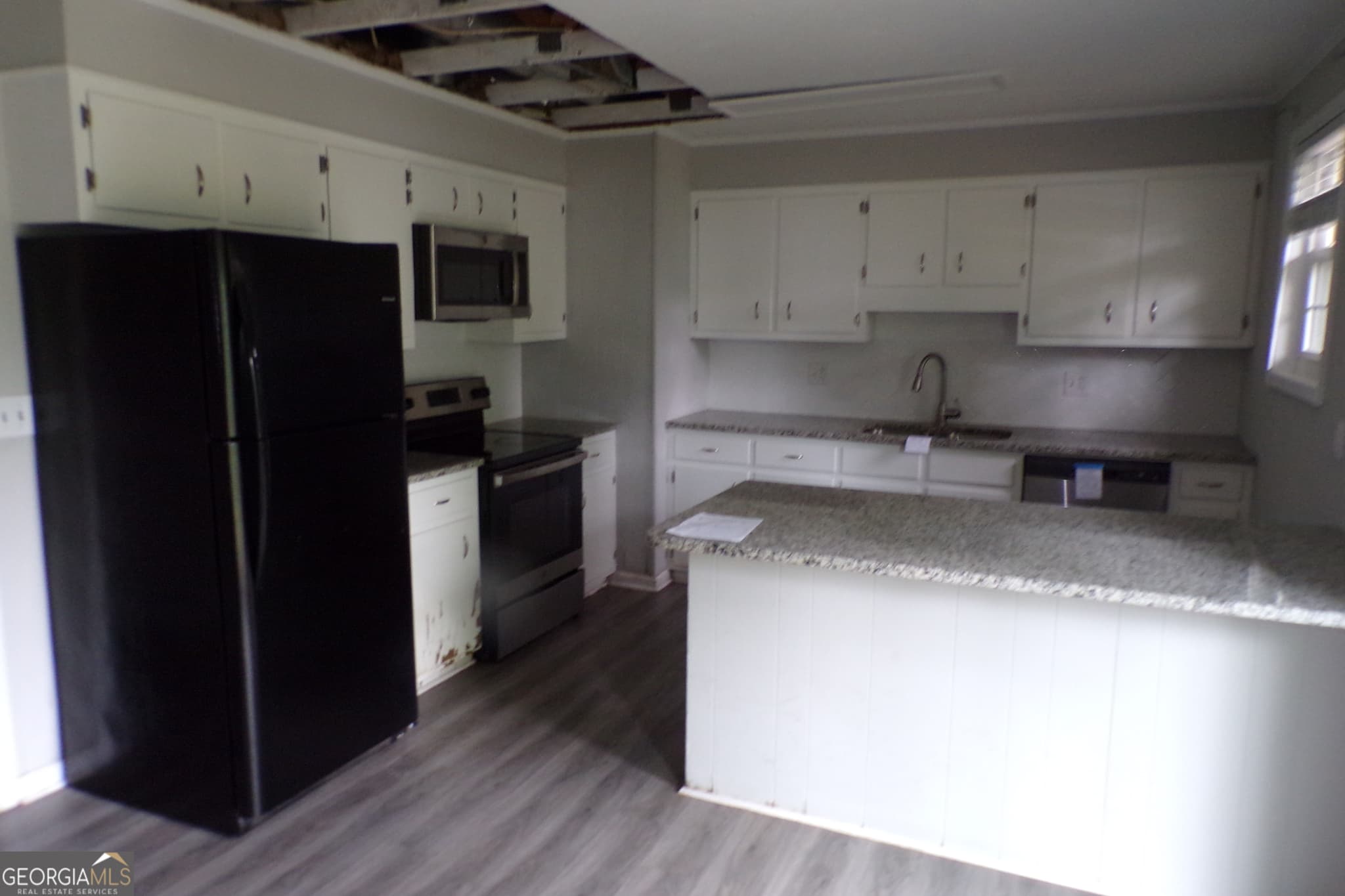 4 bedroom, 2 bathroom, 1,380 sq ft single family residence under contract at 2419 Friar Lane, Augusta, GA 30906 — photo 3