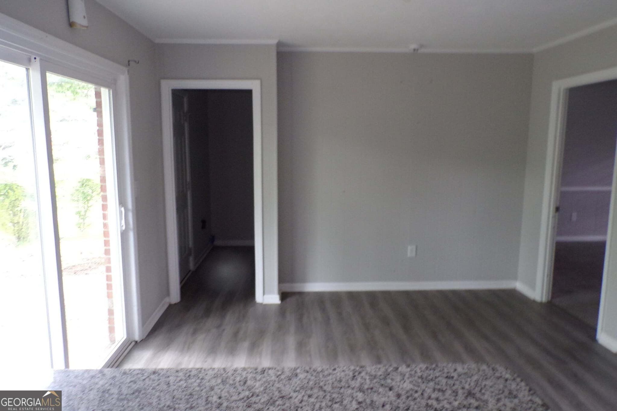 4 bedroom, 2 bathroom, 1,380 sq ft single family residence under contract at 2419 Friar Lane, Augusta, GA 30906 — photo 4